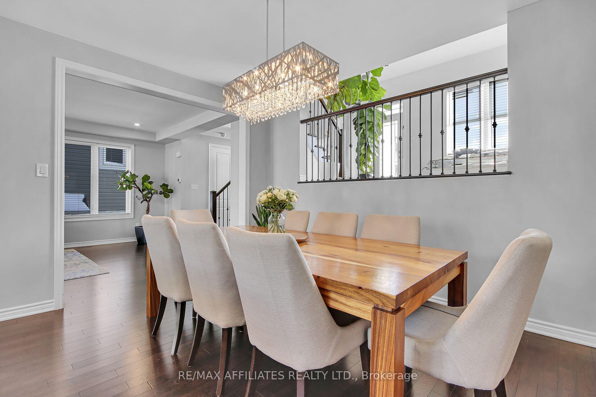 Photo 11 of 44 Oxalis Crescent, Ottawa, Kanata - Emerald Meadows/Trailwest — HOMEH