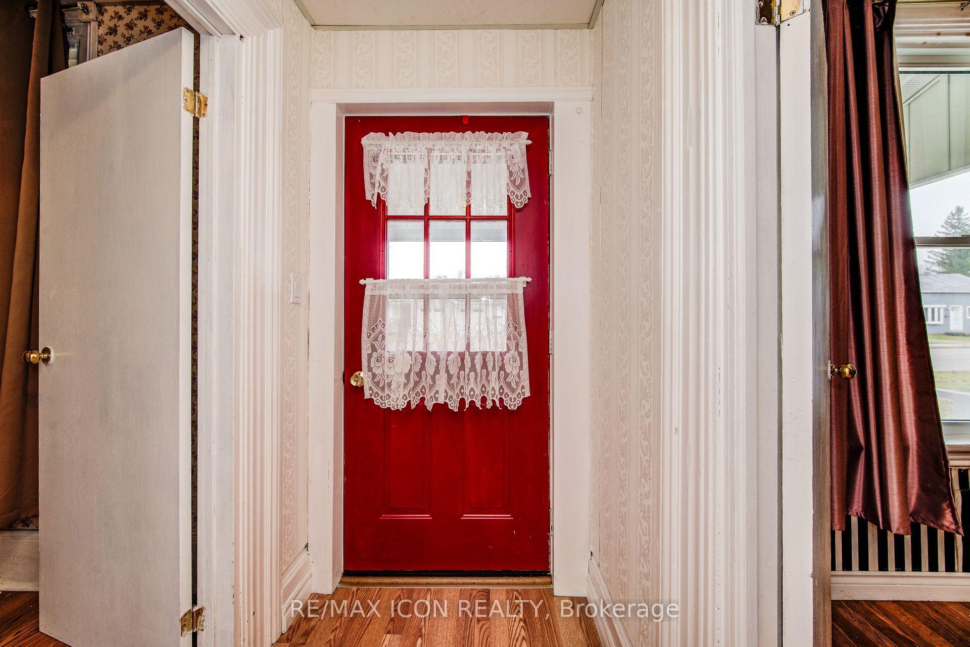 Photo 6 of 640 King Street, Minto — HOMEH