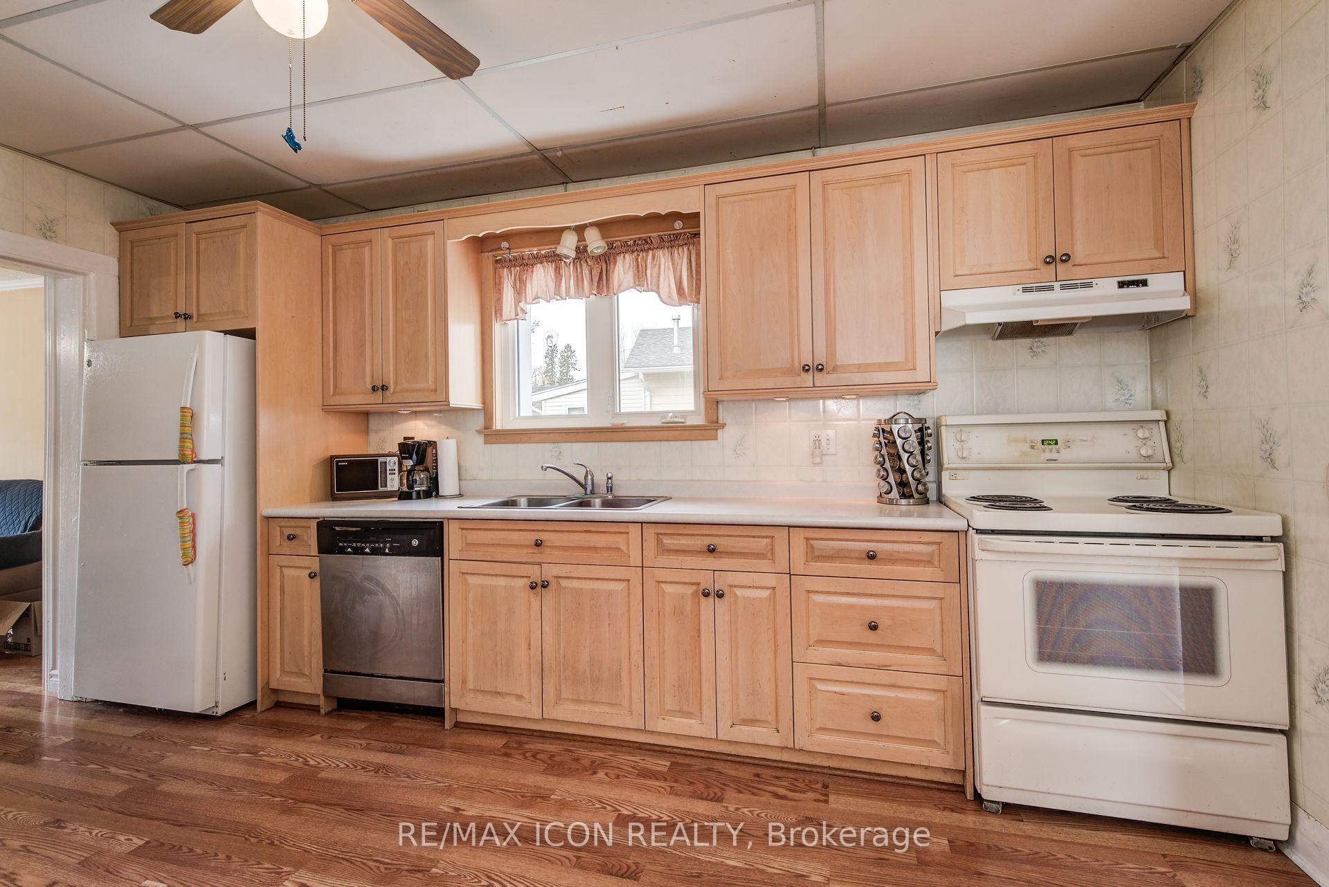 Photo 16 of 640 King Street, Minto — HOMEH