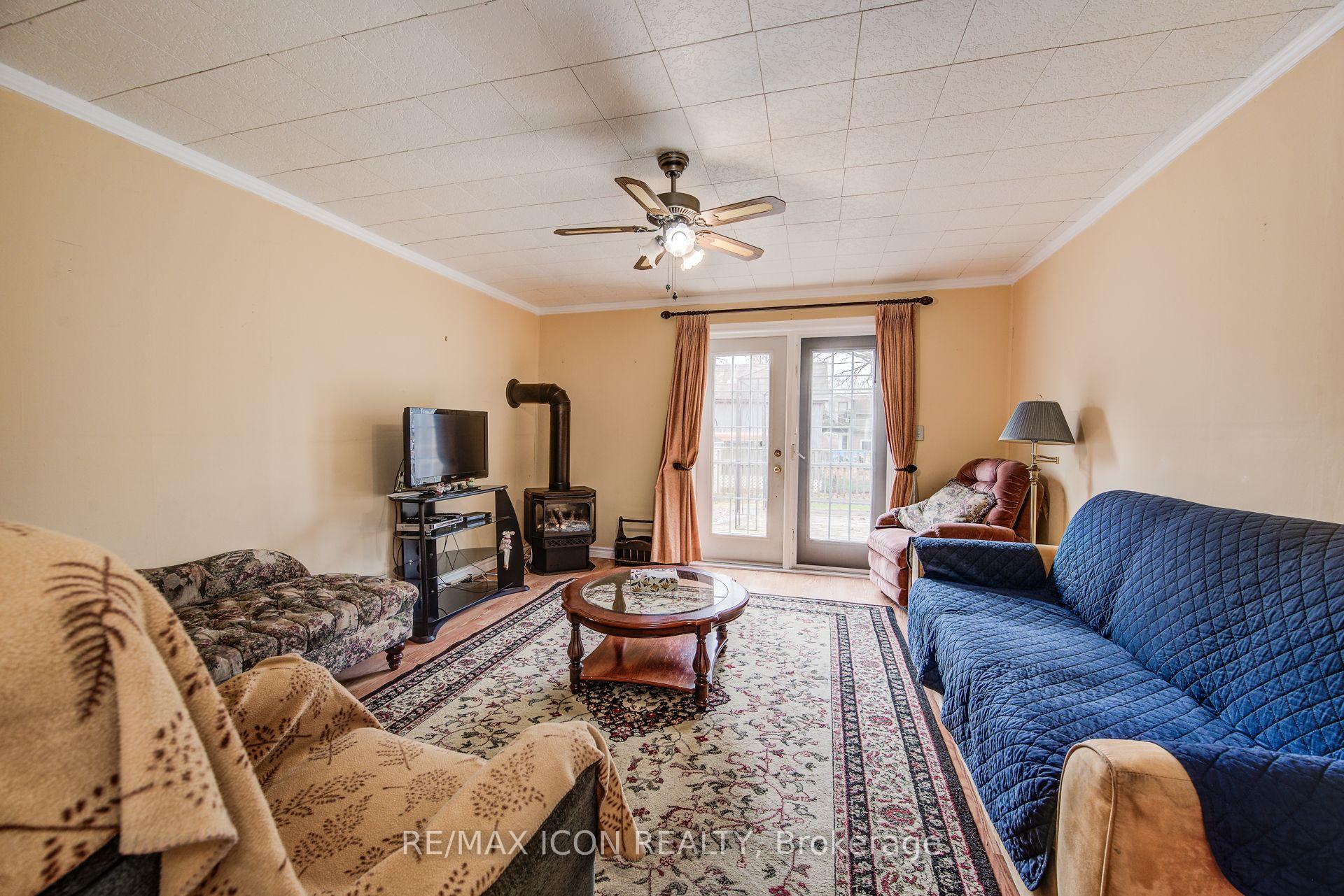 Photo 20 of 640 King Street, Minto — HOMEH
