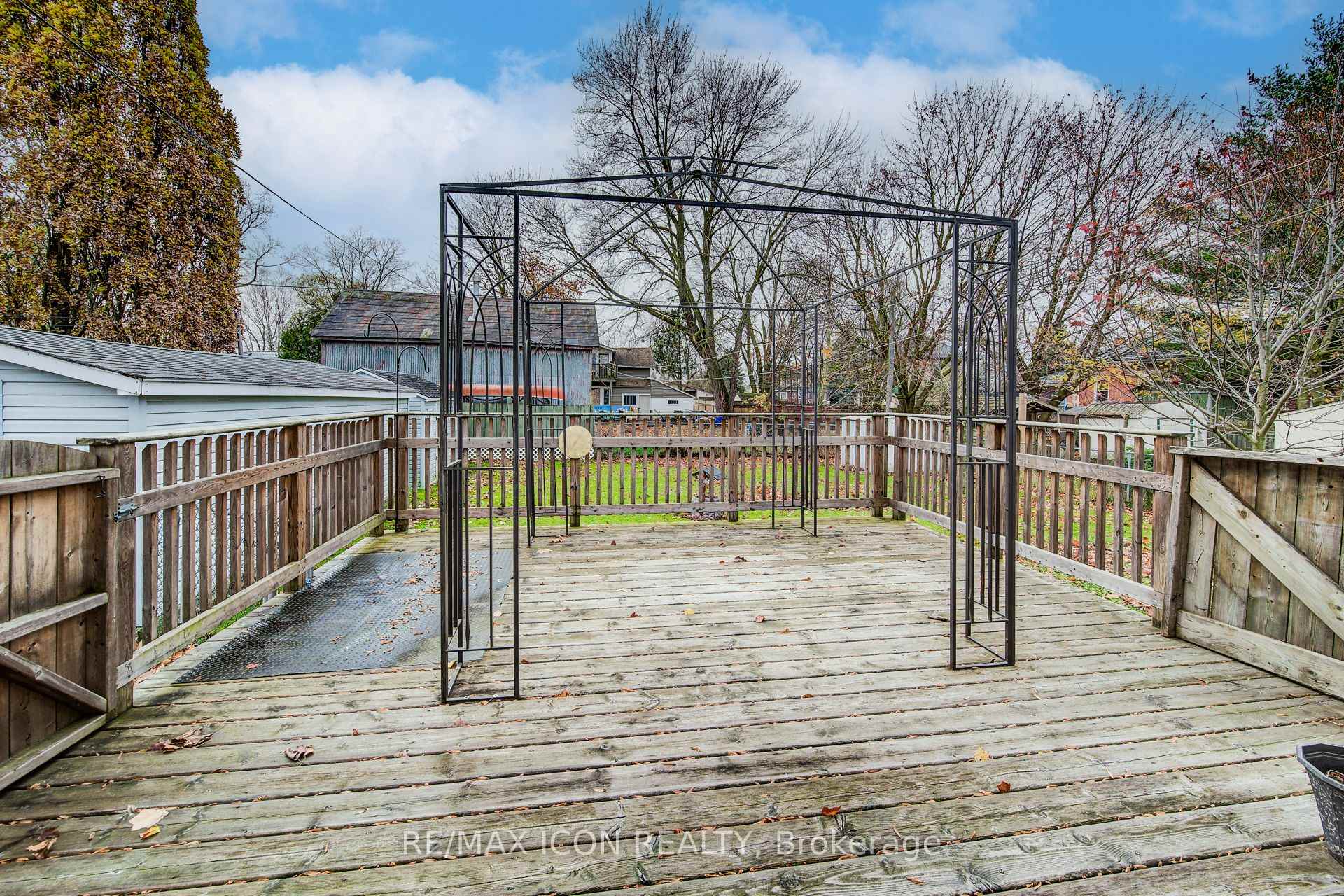 Photo 27 of 640 King Street, Minto — HOMEH
