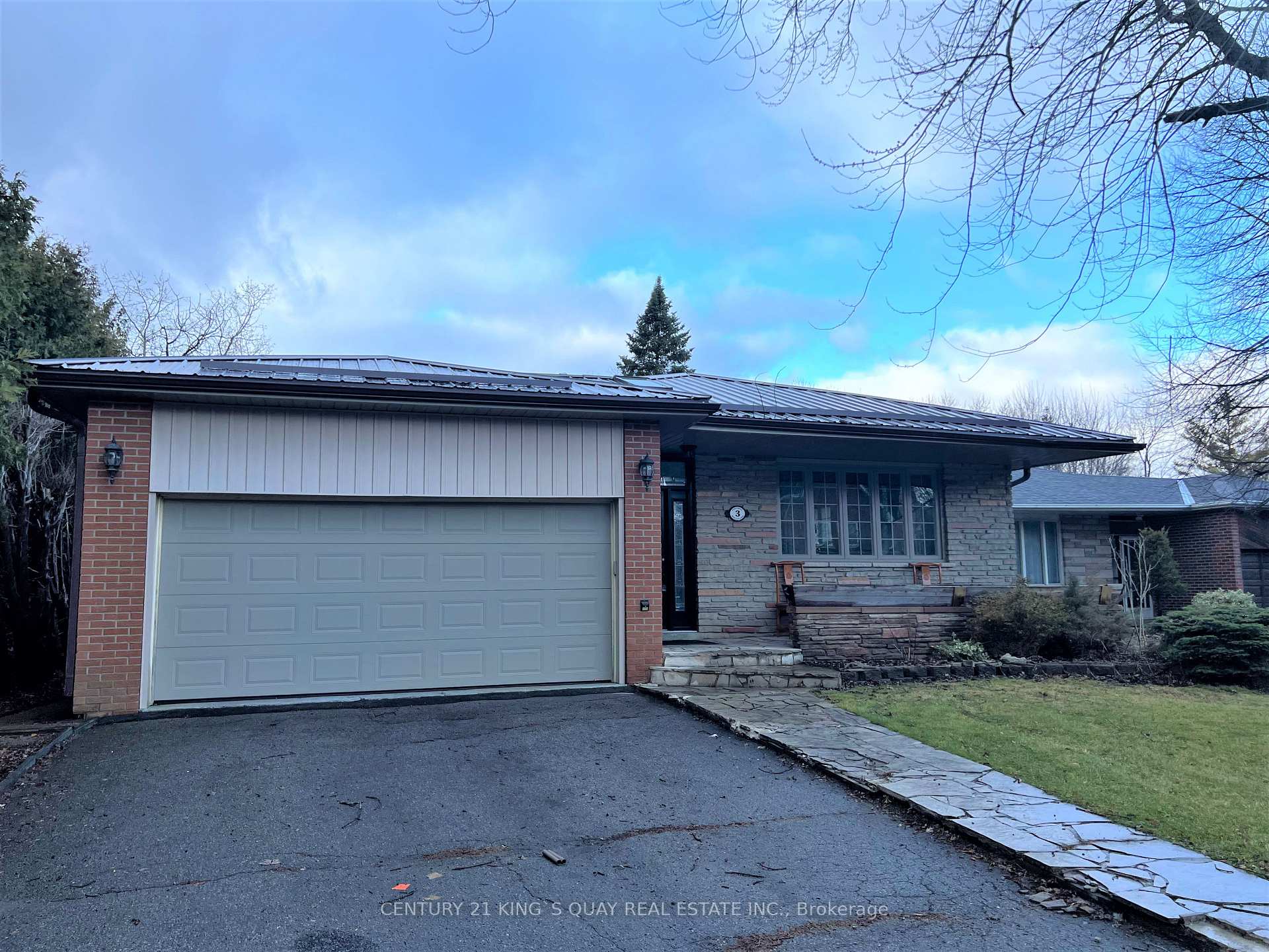 Photo 1 of 3 Fonthill Boulevard, Markham, Unionville — HOMEH