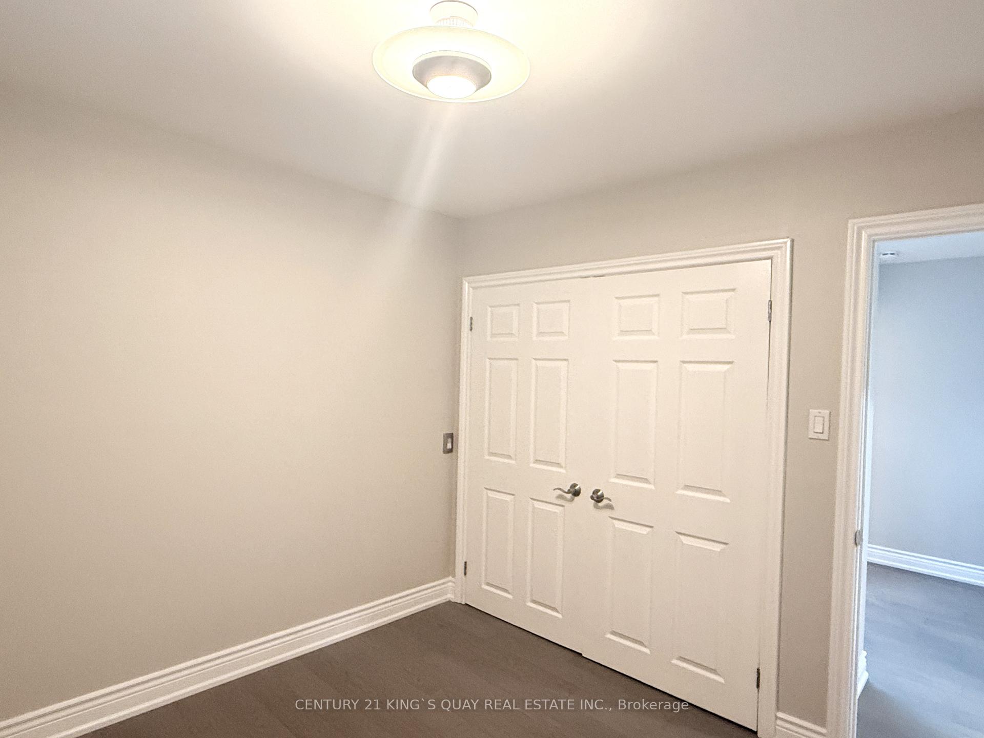 Photo 8 of 3 Fonthill Boulevard, Markham, Unionville — HOMEH