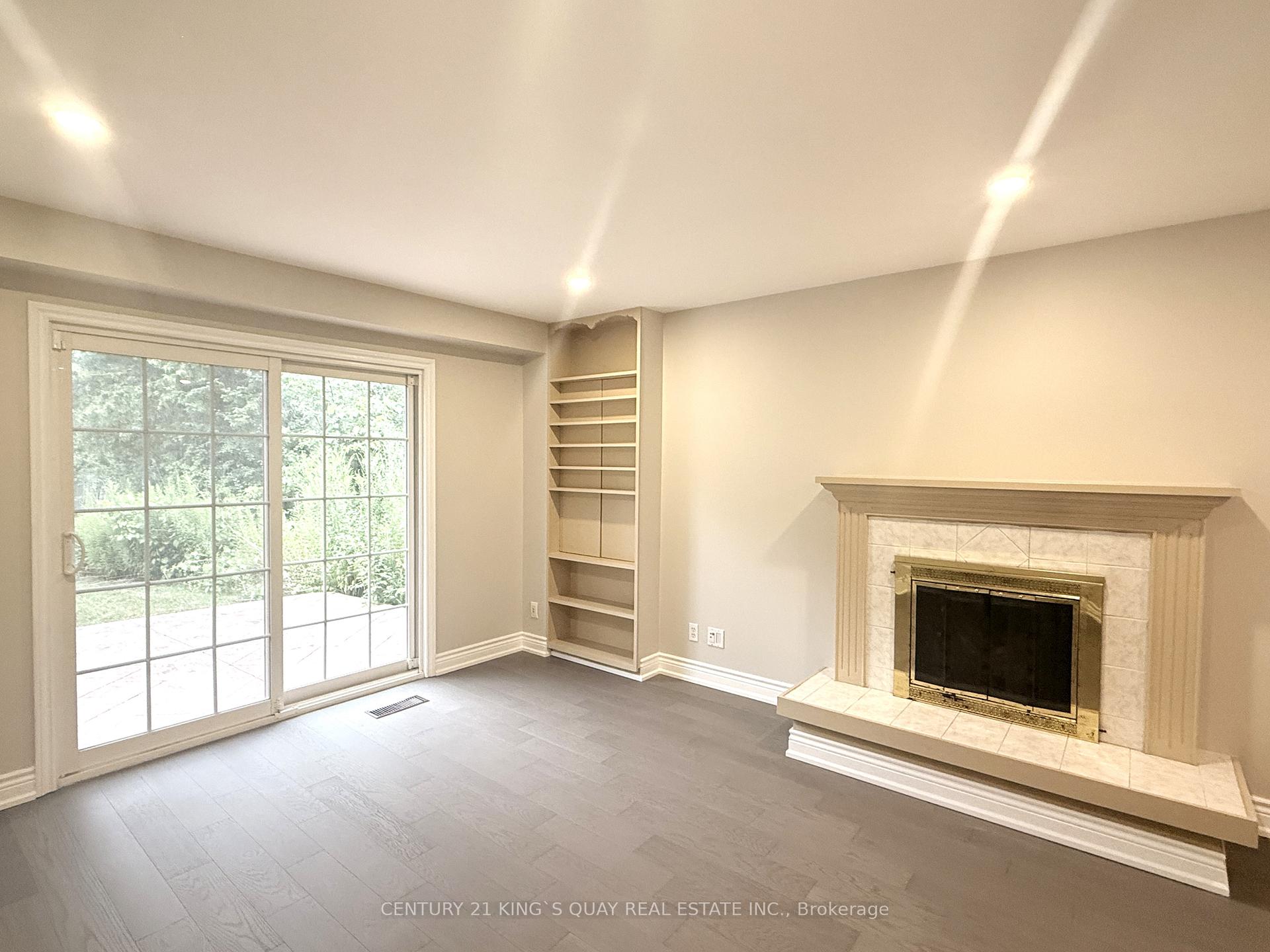 Photo 13 of 3 Fonthill Boulevard, Markham, Unionville — HOMEH
