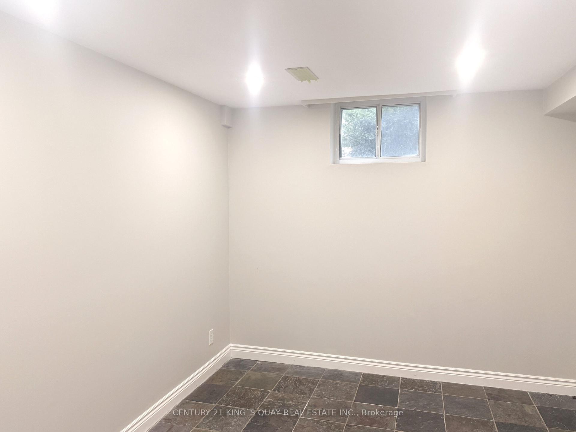 Photo 14 of 3 Fonthill Boulevard, Markham, Unionville — HOMEH