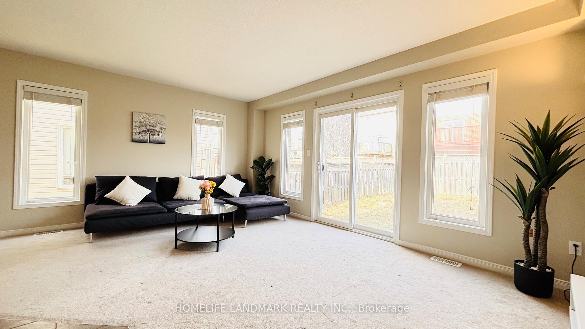Photo 11 of 1328 Countrystone Drive, Kitchener — HOMEH
