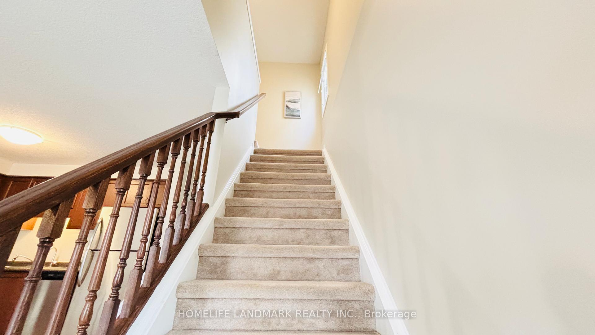 Photo 14 of 1328 Countrystone Drive, Kitchener — HOMEH