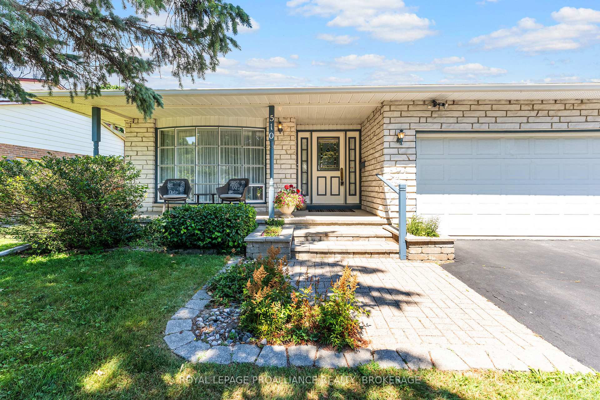 Photo 2 of 510 Roosevelt Drive, Kingston, City Southwest — HOMEH