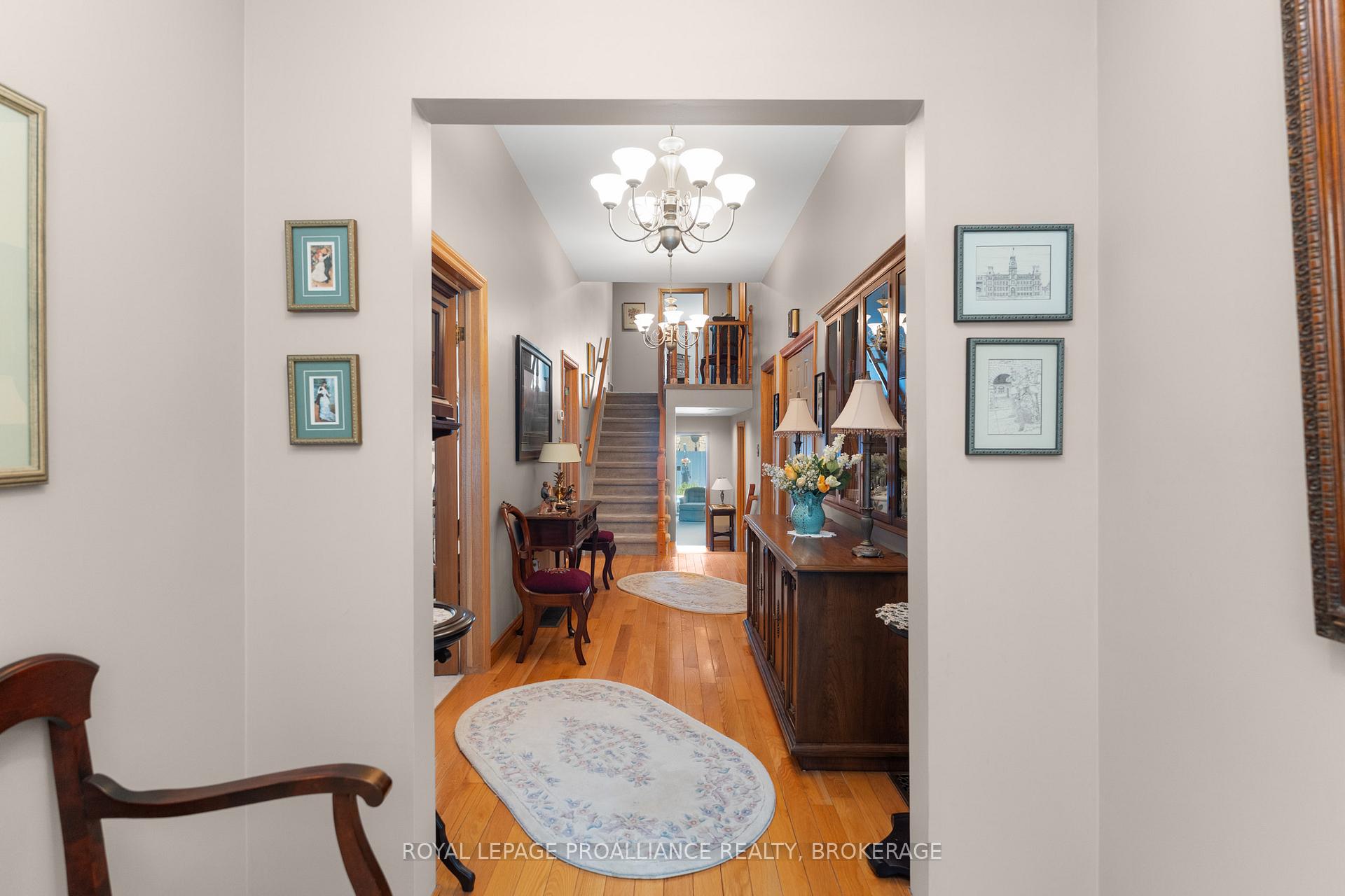 Photo 4 of 510 Roosevelt Drive, Kingston, City Southwest — HOMEH