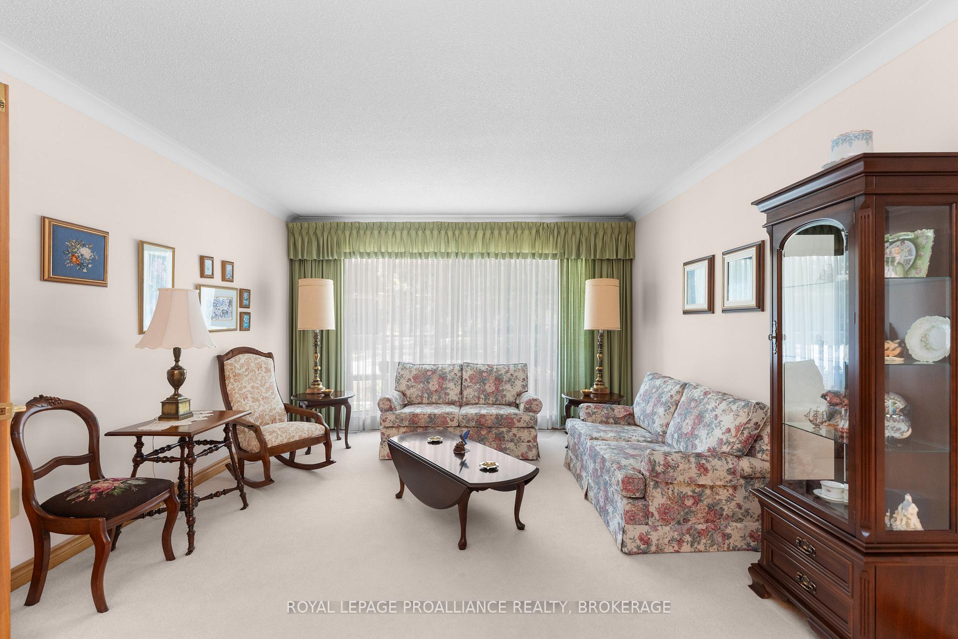 Photo 7 of 510 Roosevelt Drive, Kingston, City Southwest — HOMEH