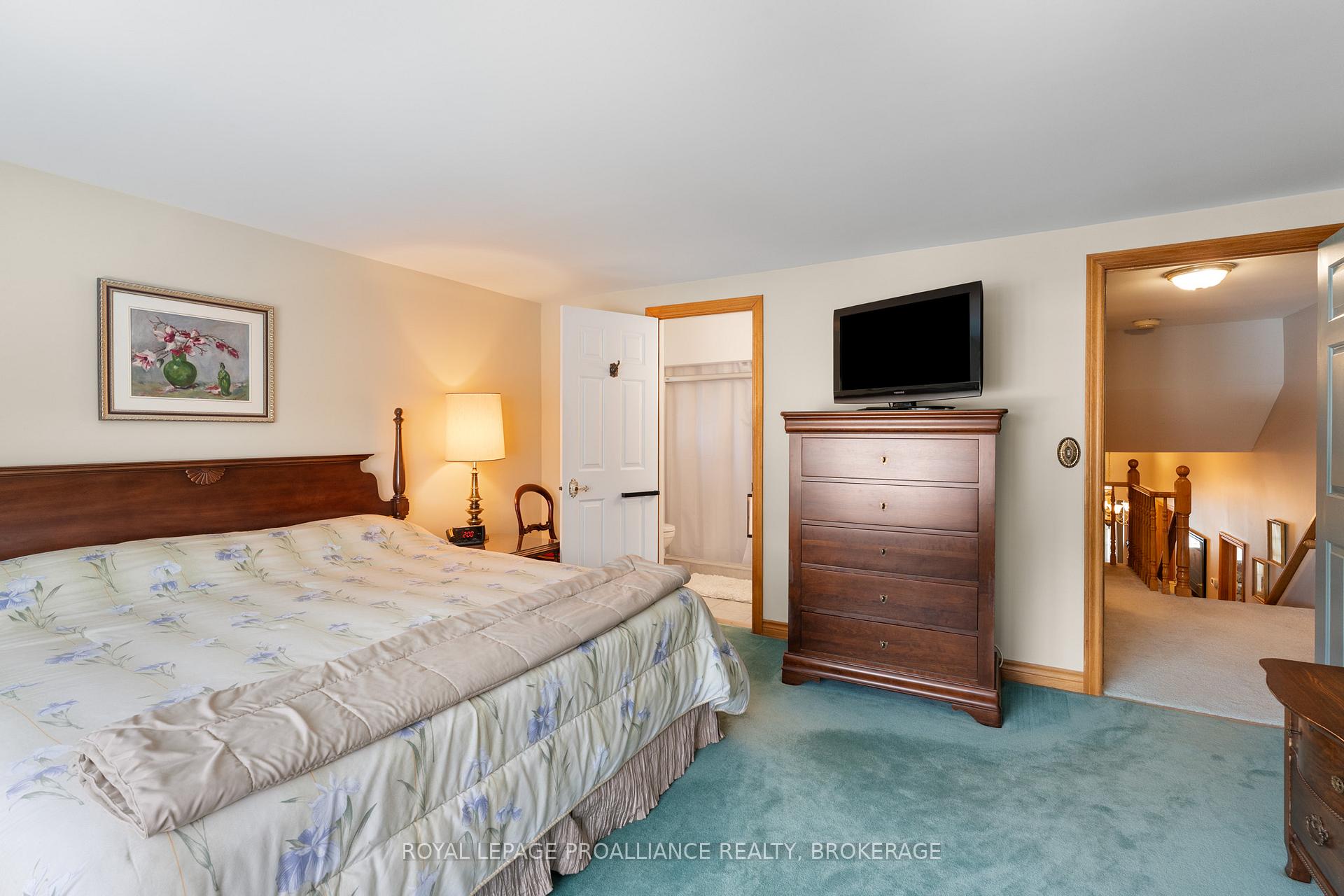 Photo 21 of 510 Roosevelt Drive, Kingston, City Southwest — HOMEH