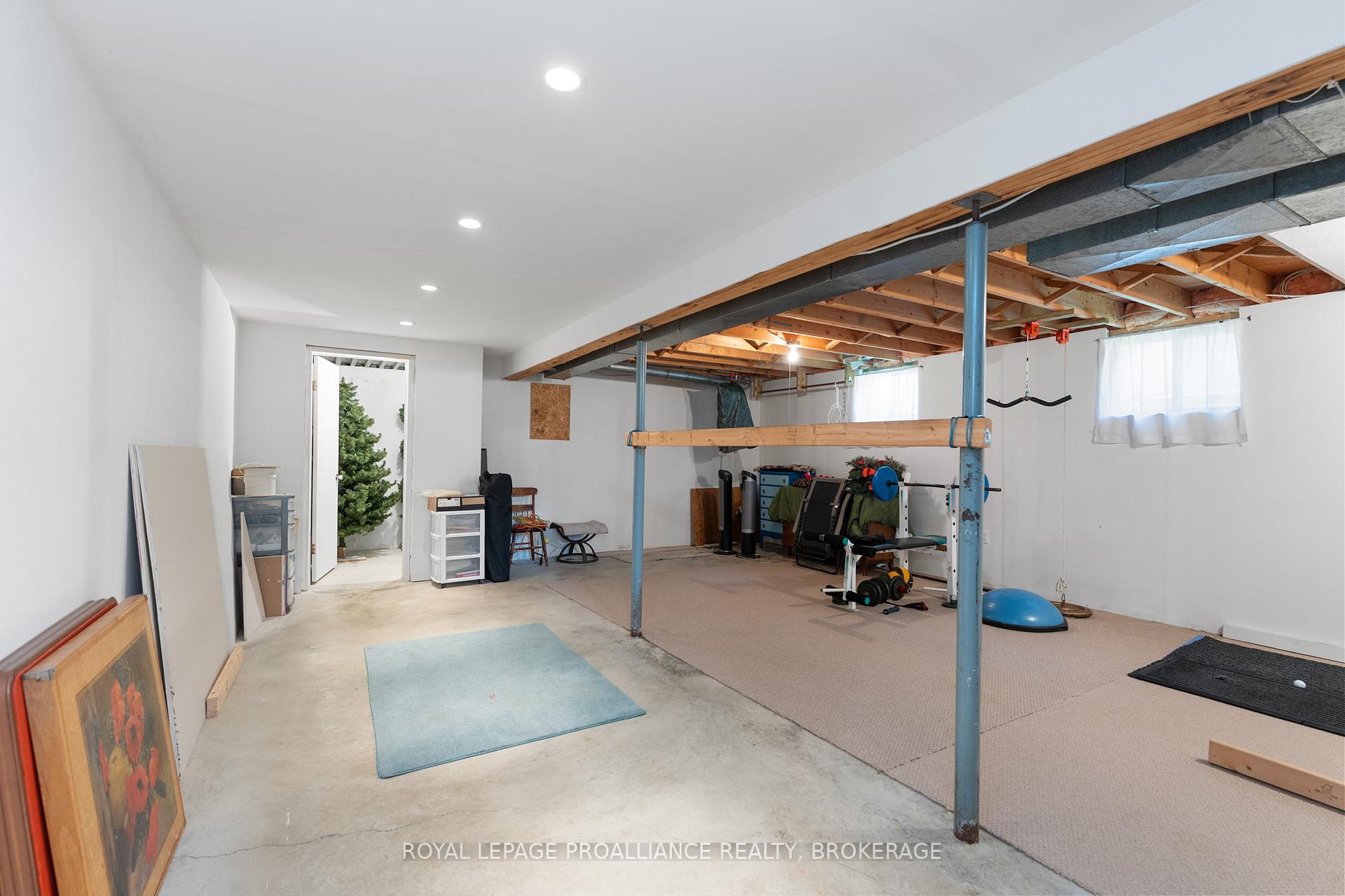 Photo 31 of 510 Roosevelt Drive, Kingston, City Southwest — HOMEH