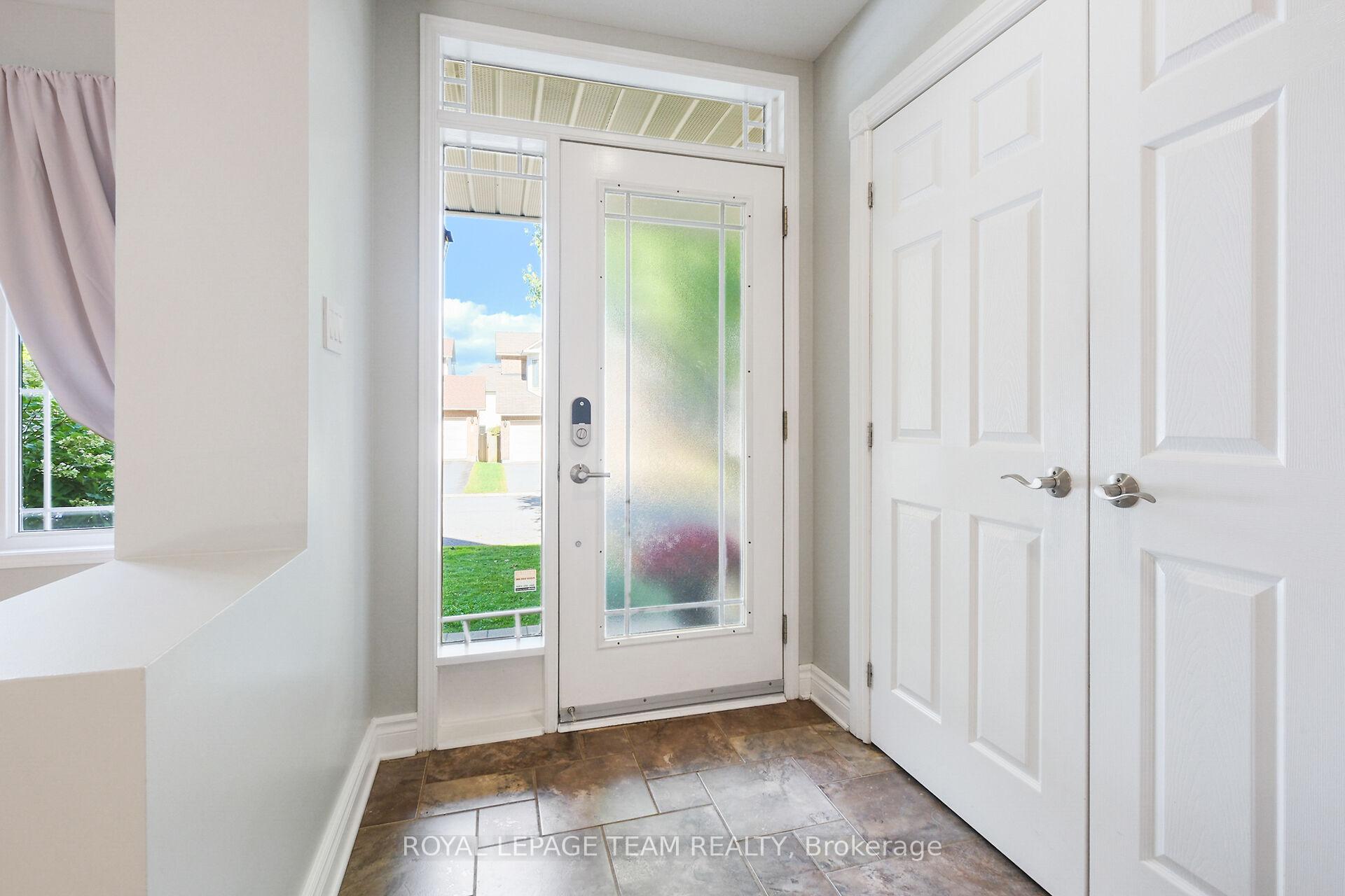 Photo 2 of 48 Portadown Crescent, Ottawa, Kanata - Morgan's Grant/South March — HOMEH