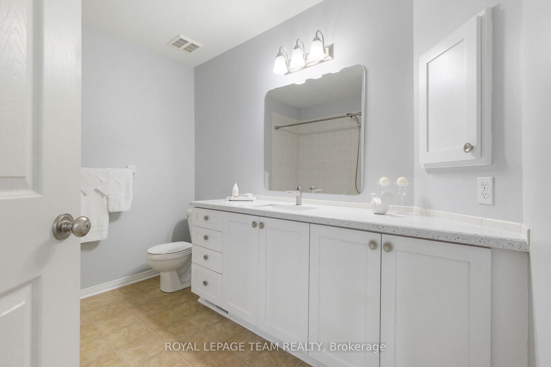 Photo 30 of 48 Portadown Crescent, Ottawa, Kanata - Morgan's Grant/South March — HOMEH