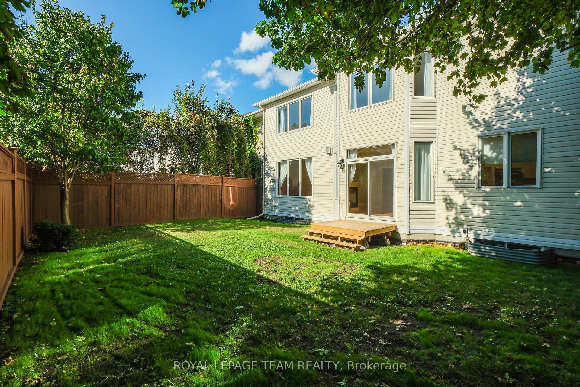 Photo 42 of 48 Portadown Crescent, Ottawa, Kanata - Morgan's Grant/South March — HOMEH