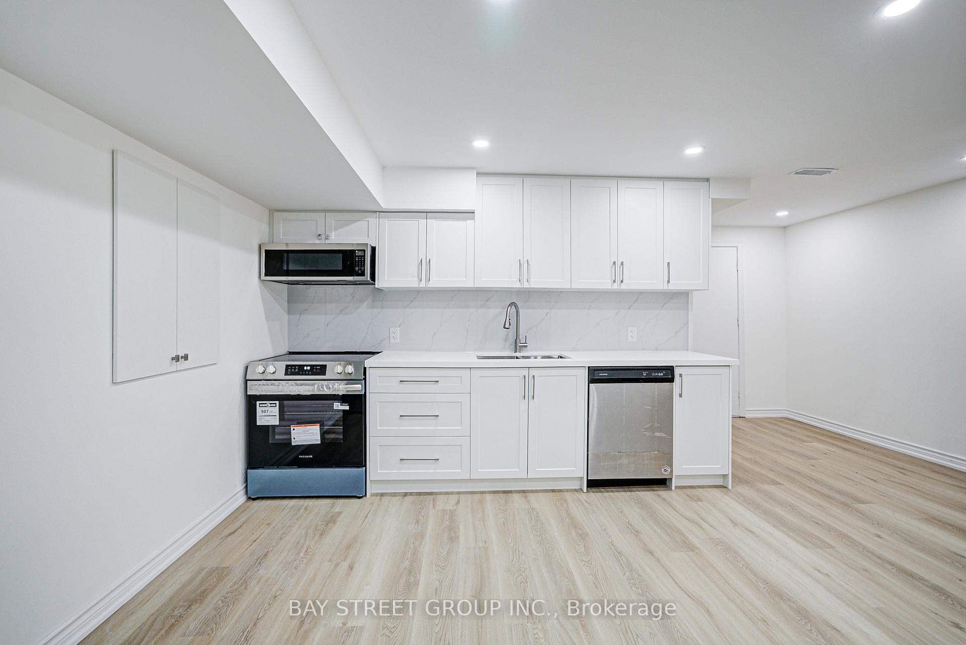 Photo 7 of Unit Bsmt, 94 Castleview Crescent, Markham, Victoria Manor-Jennings Gate — HOMEH