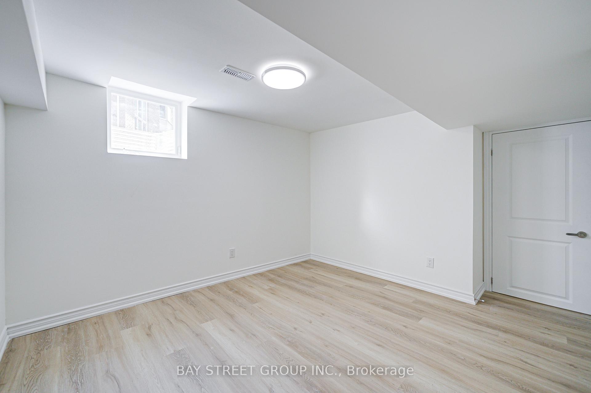 Photo 15 of Unit Bsmt, 94 Castleview Crescent, Markham, Victoria Manor-Jennings Gate — HOMEH