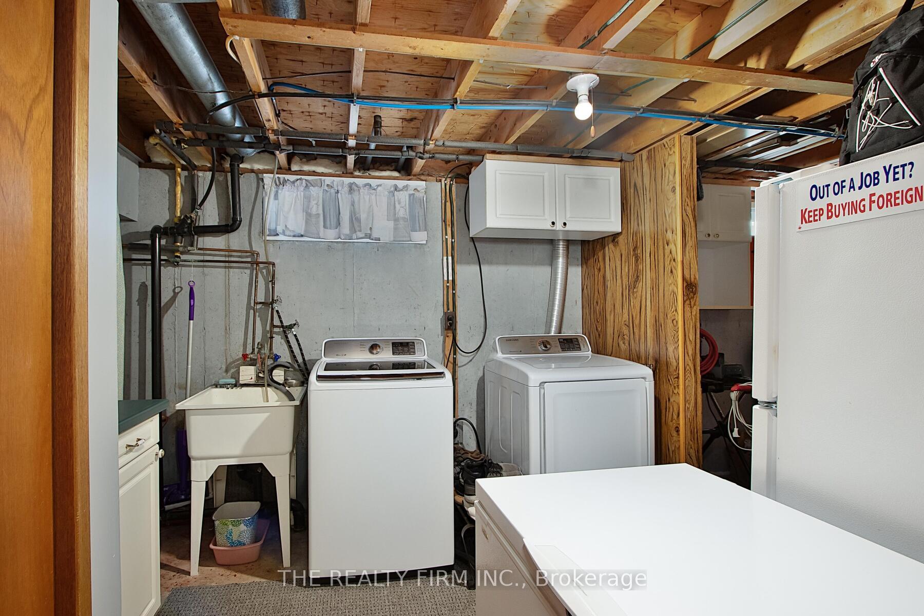 Photo 25 of 124 Simcoe Avenue, Middlesex Centre, Komoka — HOMEH