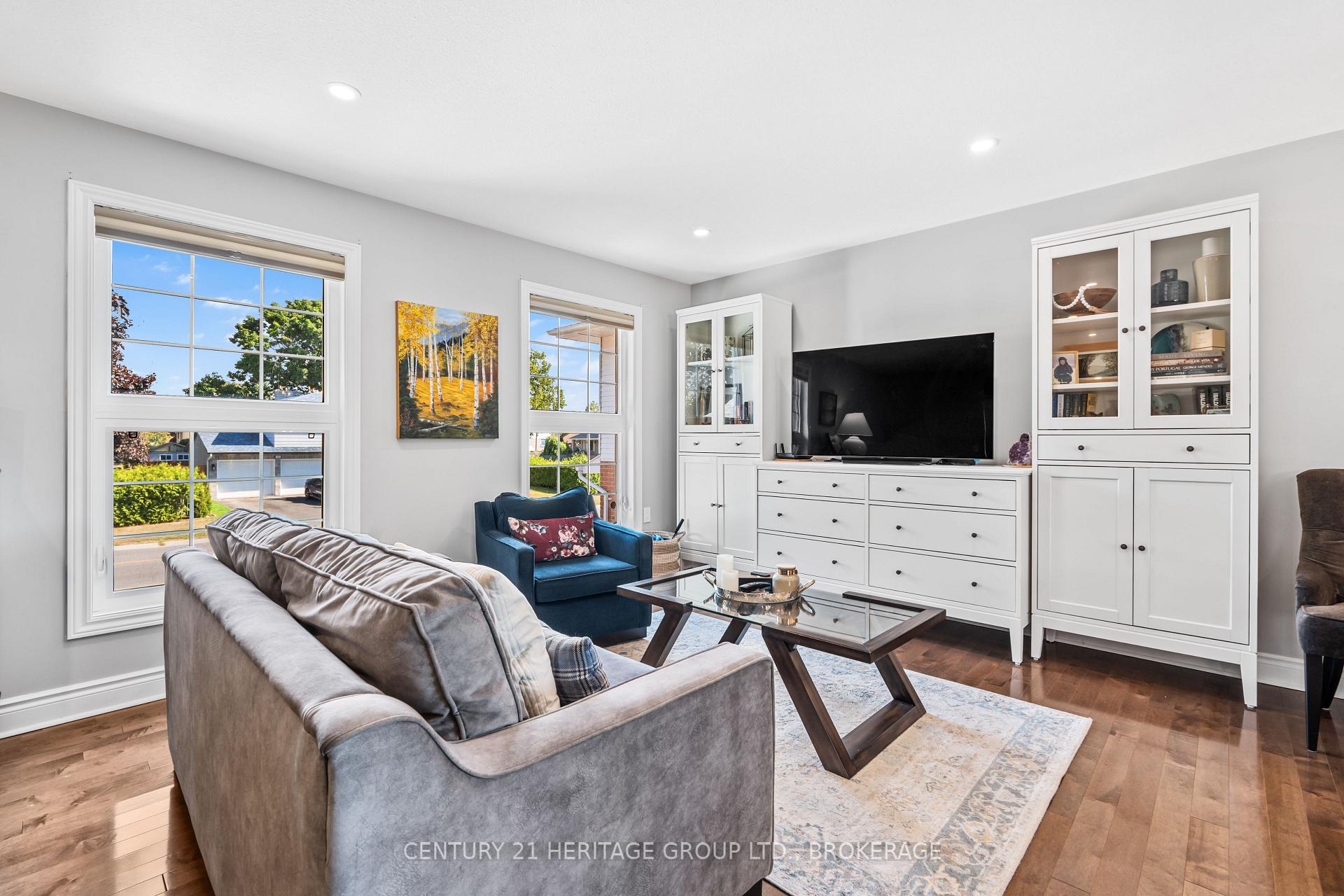 Photo 7 of 931 Milford Drive, Kingston, North of Taylor-Kidd Blvd — HOMEH