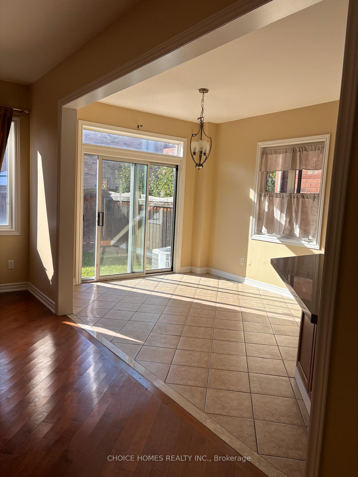 Photo 5 of 468 Grant Way, Milton, Scott — HOMEH