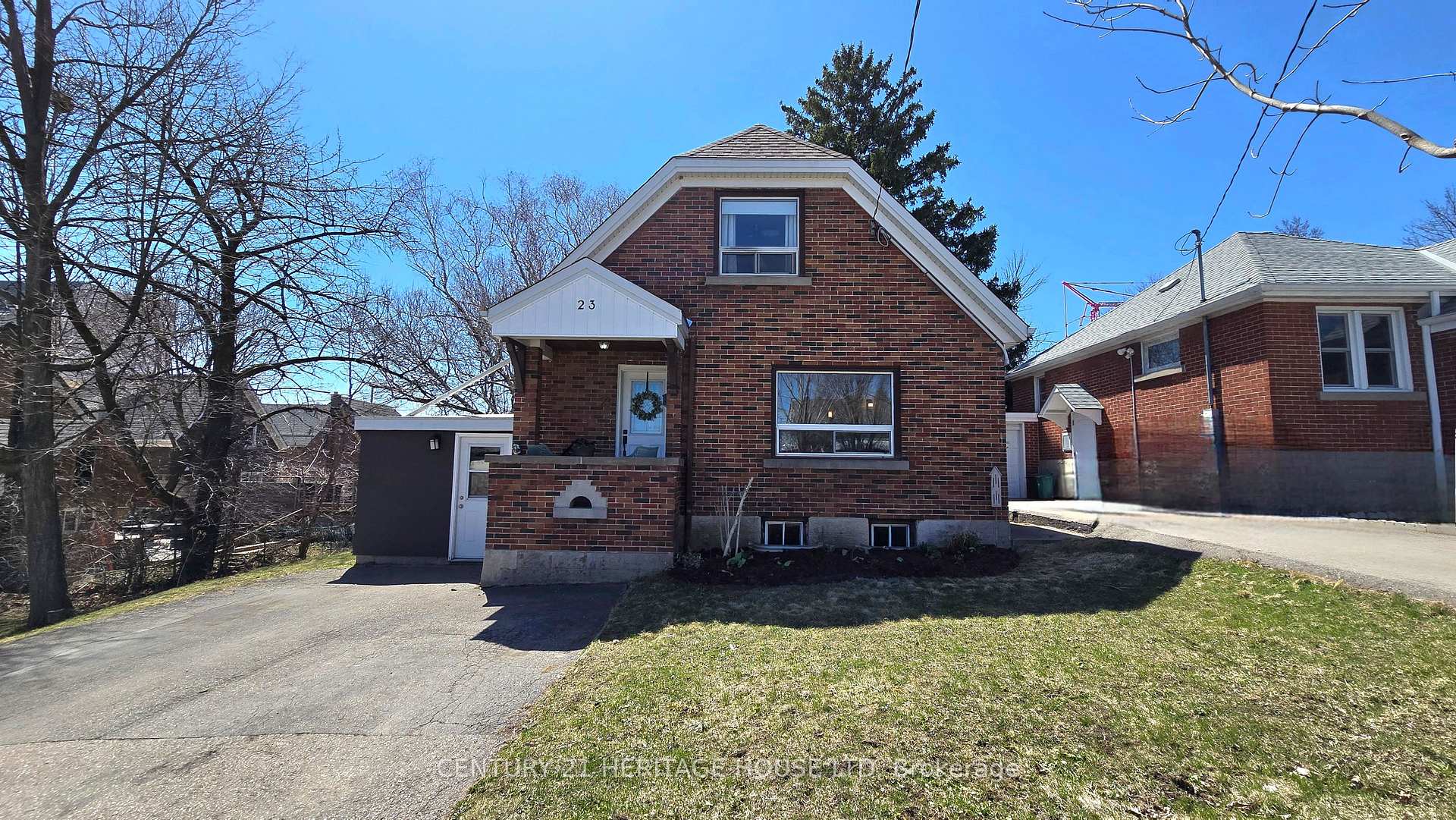 Photo 1 of 23 Kennedy Avenue, Kitchener — HOMEH