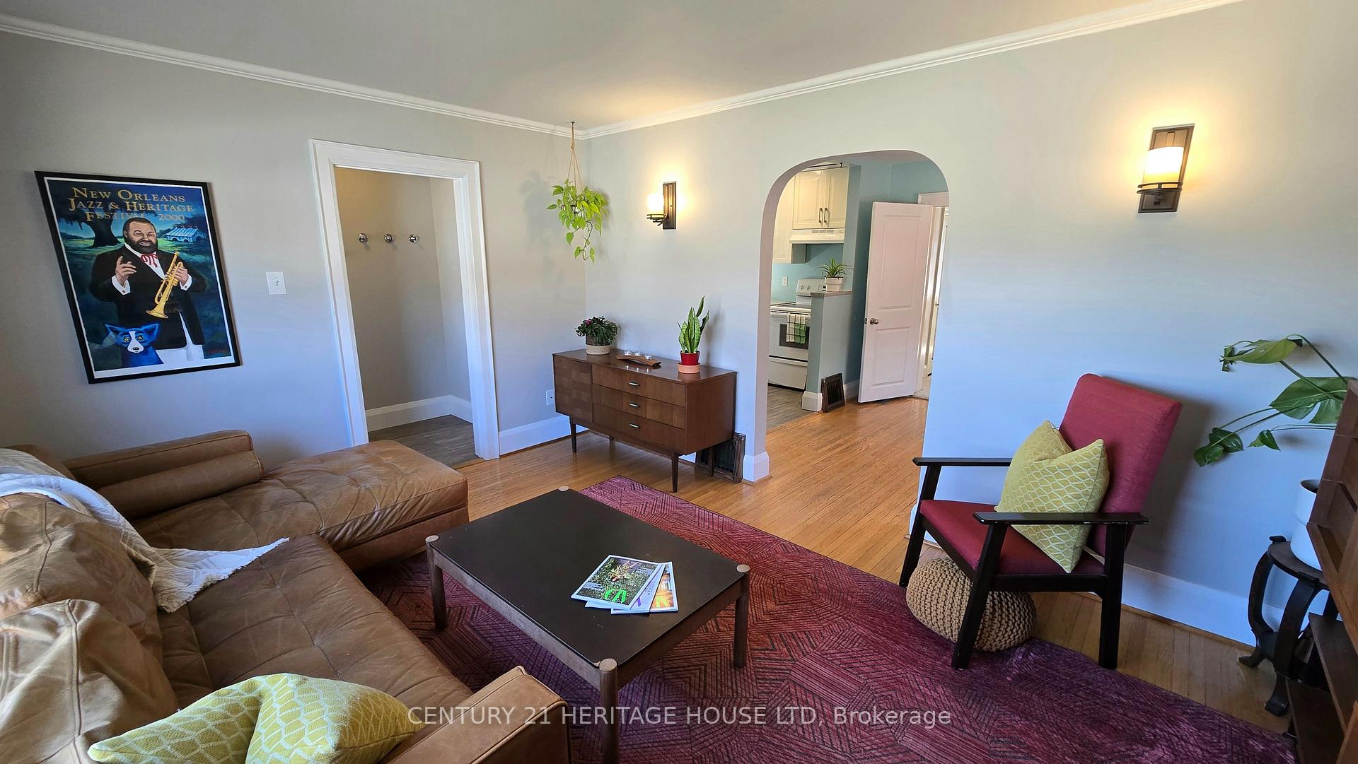 Photo 5 of 23 Kennedy Avenue, Kitchener — HOMEH