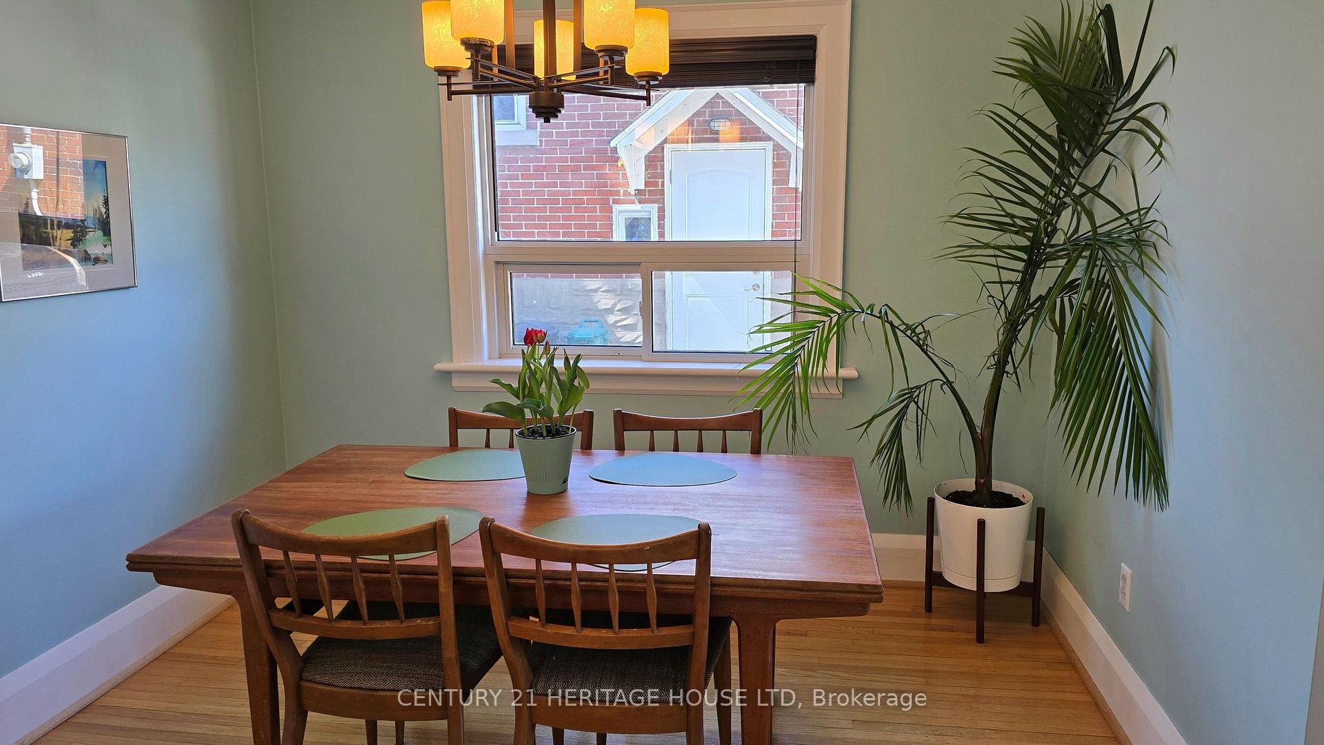 Photo 9 of 23 Kennedy Avenue, Kitchener — HOMEH