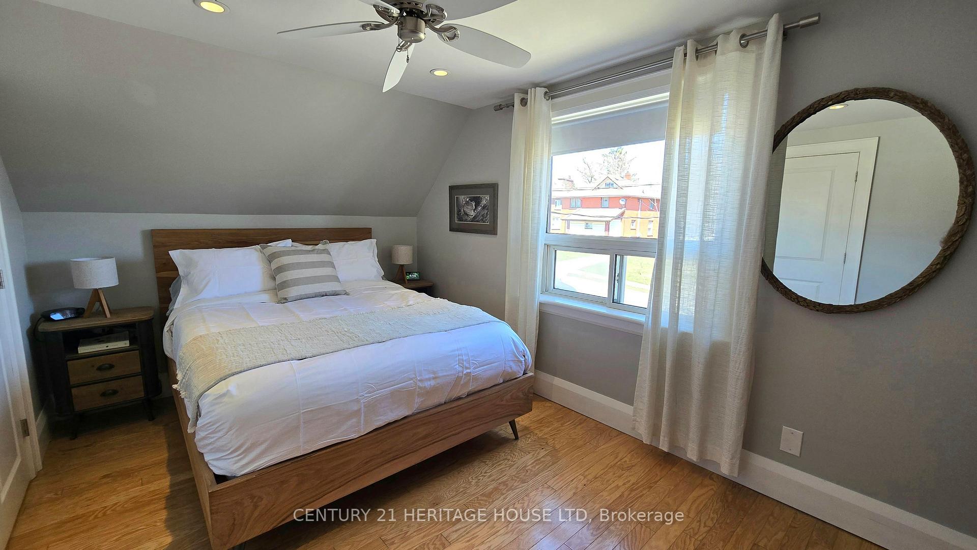 Photo 18 of 23 Kennedy Avenue, Kitchener — HOMEH