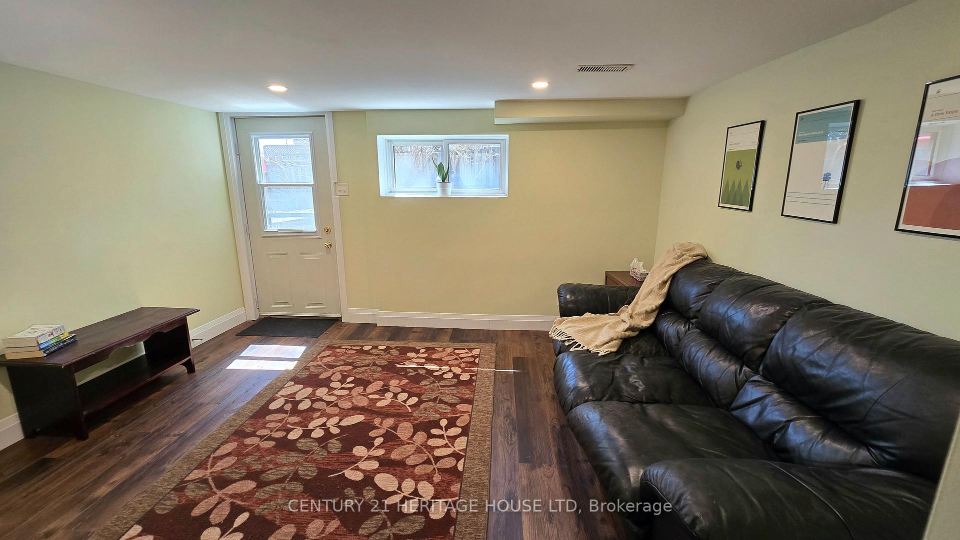 Photo 30 of 23 Kennedy Avenue, Kitchener — HOMEH