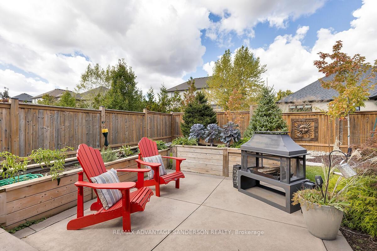 Photo 10 of 56 Blue Heron Drive, Middlesex Centre, Ilderton — HOMEH