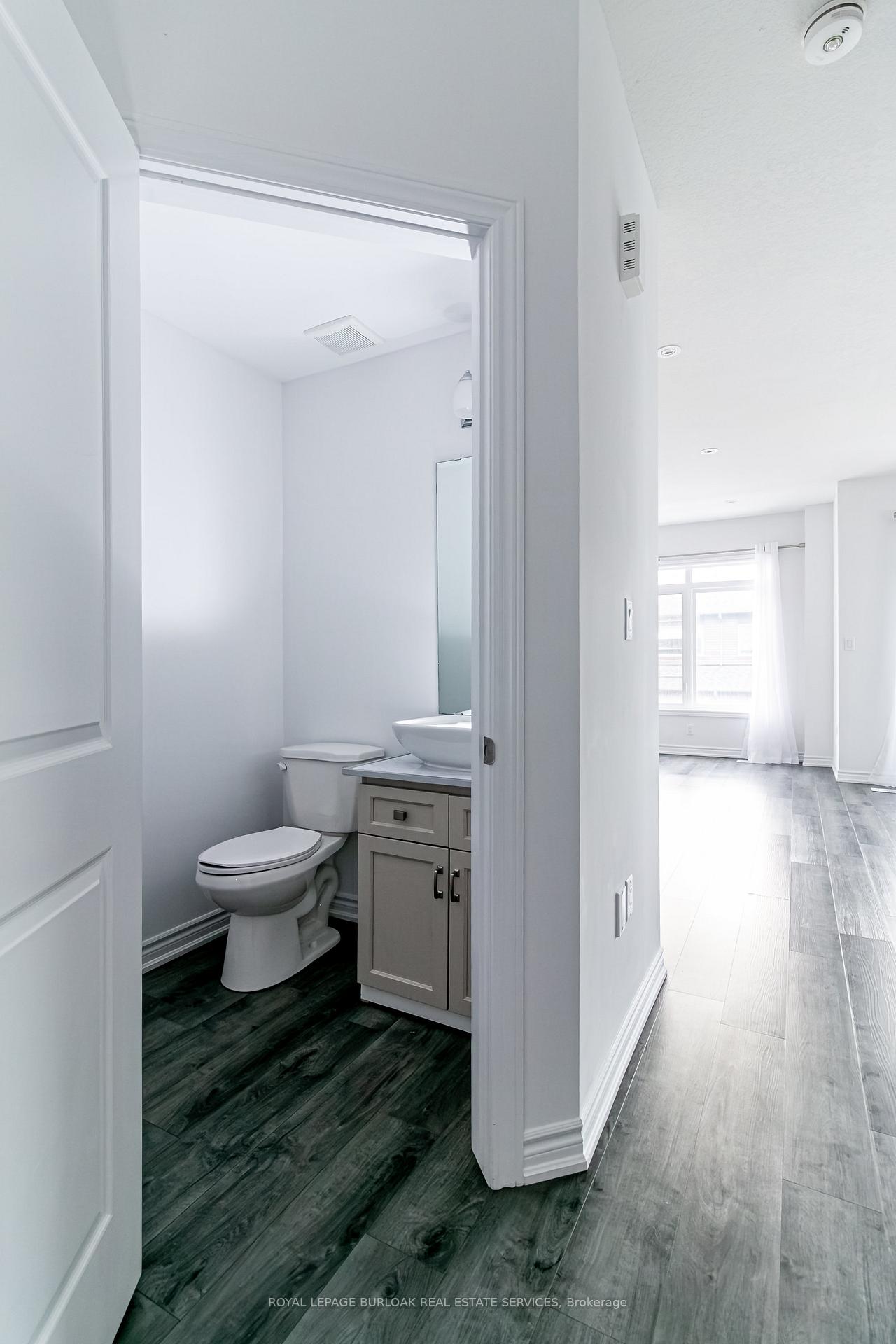 Photo 11 of Unit 80, 61 Soho Street, Hamilton, Stoney Creek Mountain — HOMEH