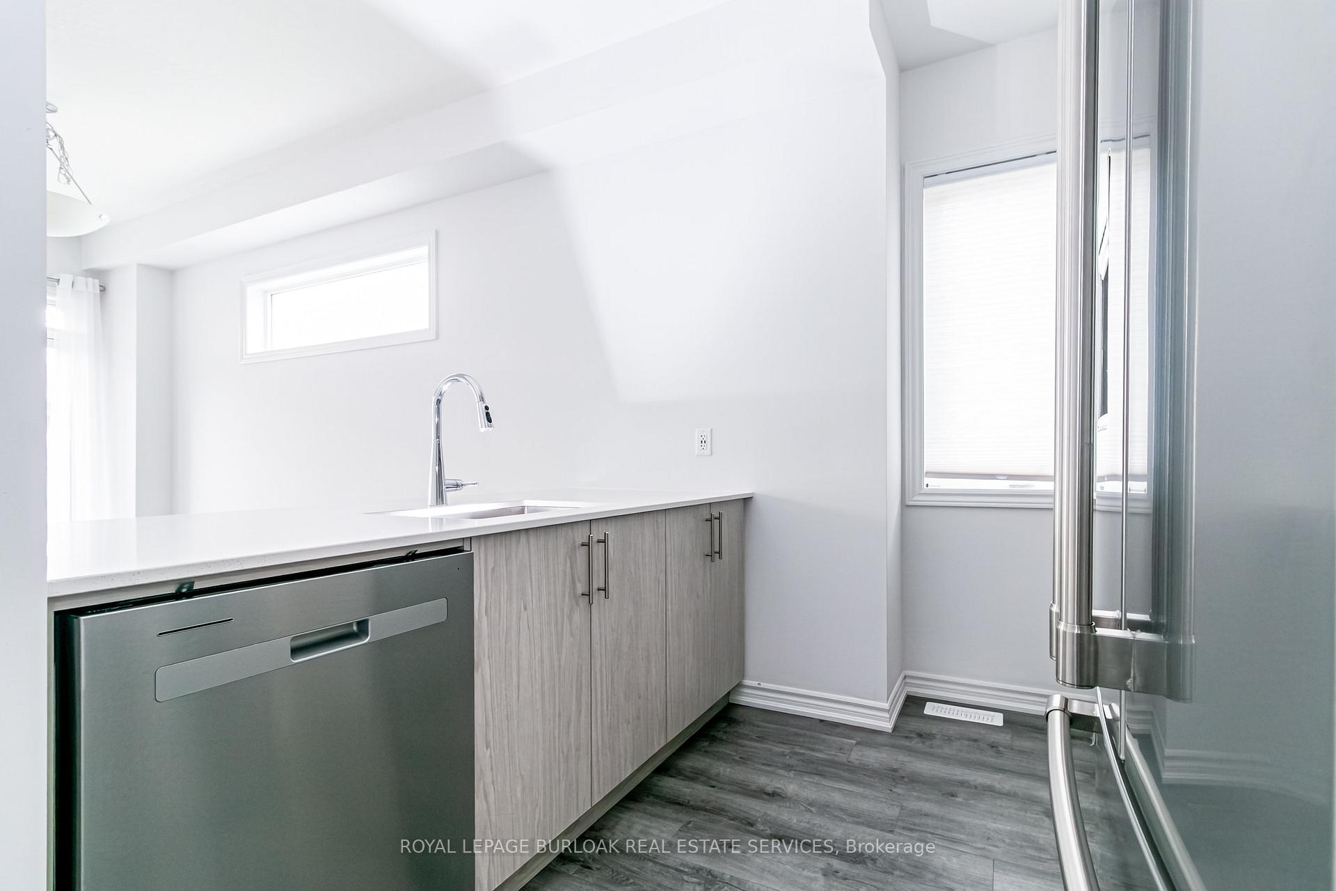 Photo 13 of Unit 80, 61 Soho Street, Hamilton, Stoney Creek Mountain — HOMEH