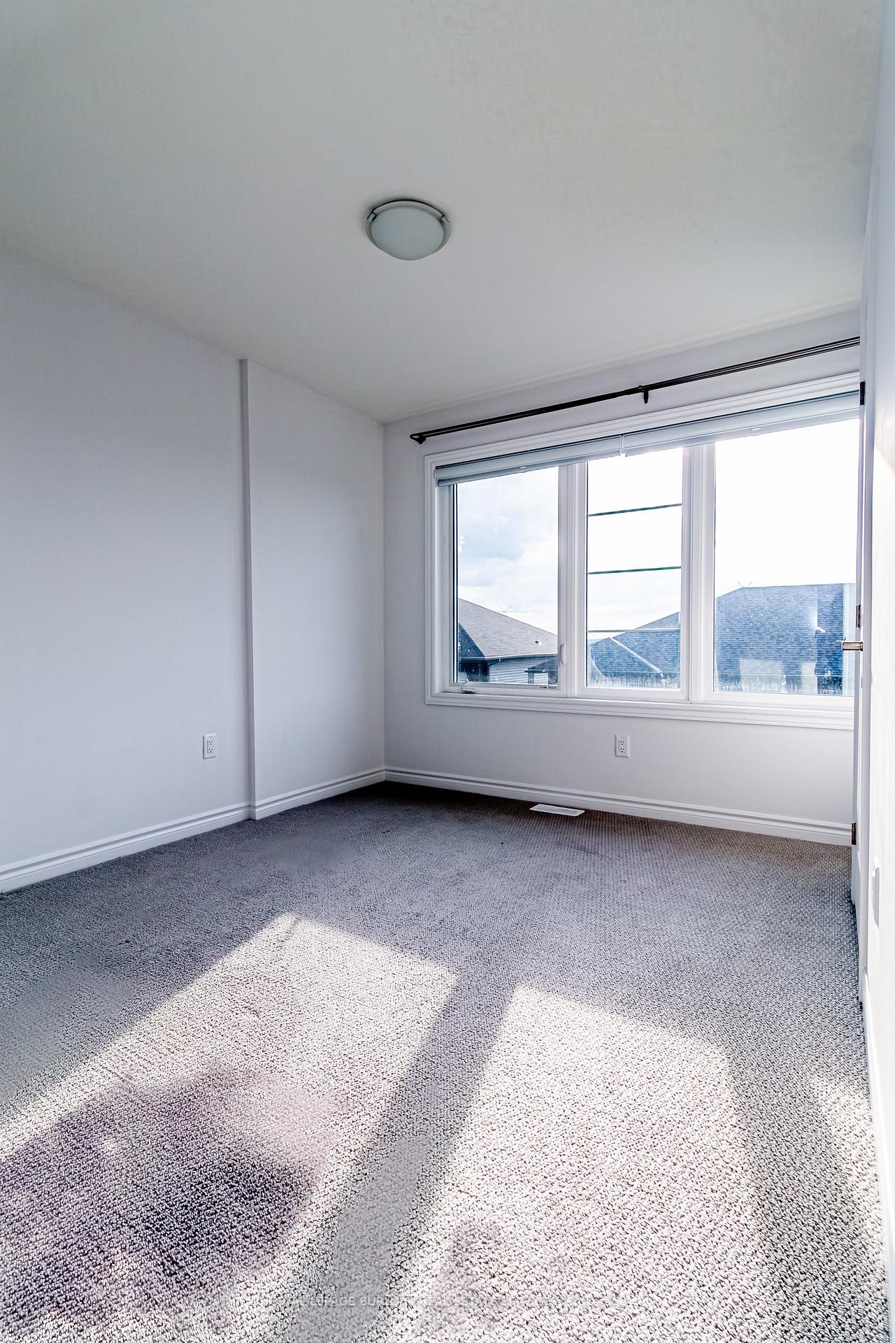 Photo 35 of Unit 80, 61 Soho Street, Hamilton, Stoney Creek Mountain — HOMEH
