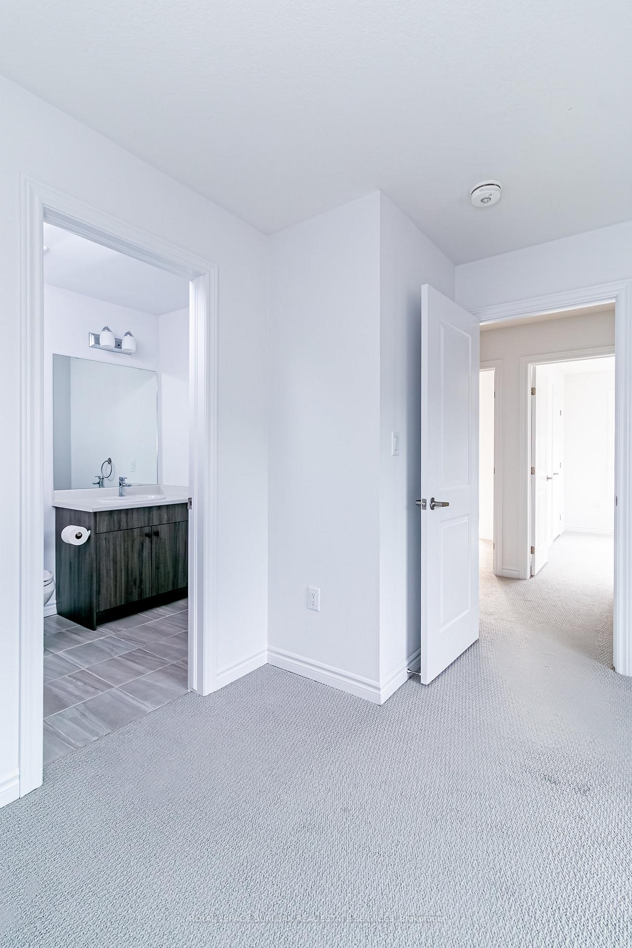 Photo 36 of Unit 80, 61 Soho Street, Hamilton, Stoney Creek Mountain — HOMEH
