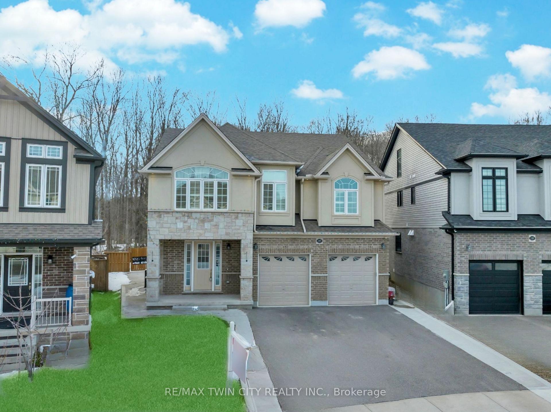 Front of 285 Sedgewood Street