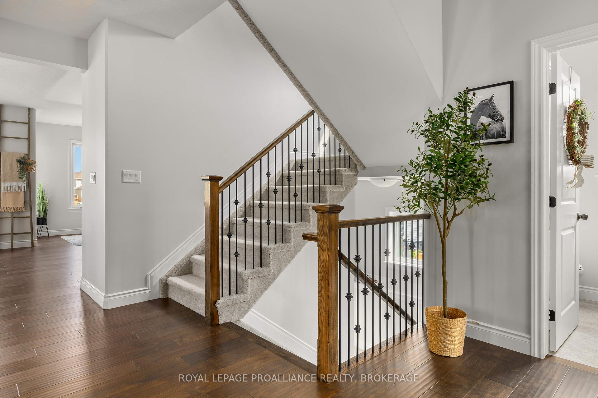 Photo 20 of 519 Beth Crescent, Kingston, City Northwest — HOMEH