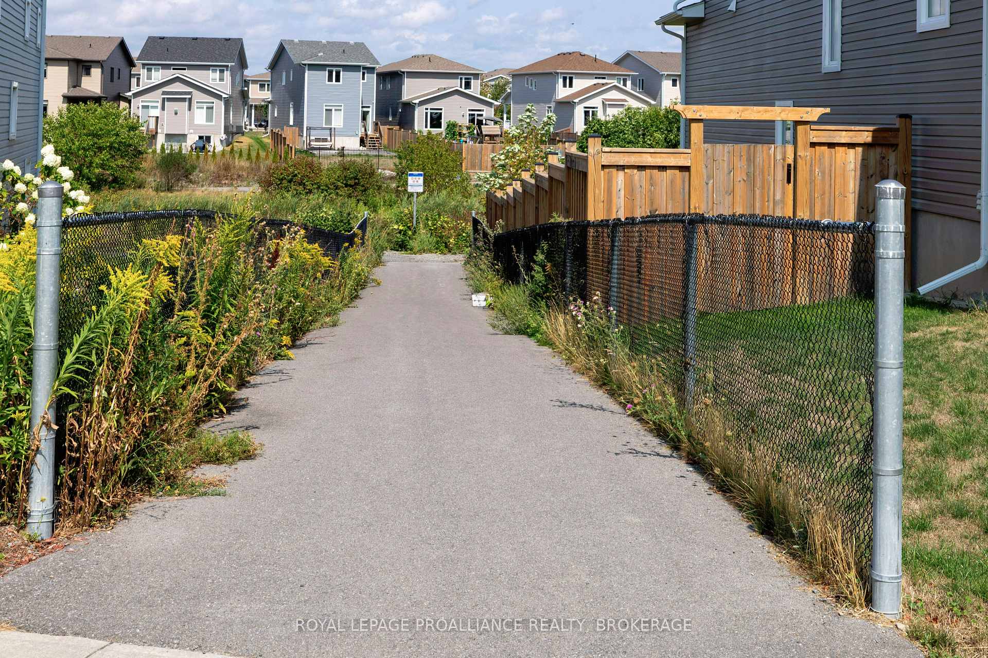 Photo 43 of 519 Beth Crescent, Kingston, City Northwest — HOMEH