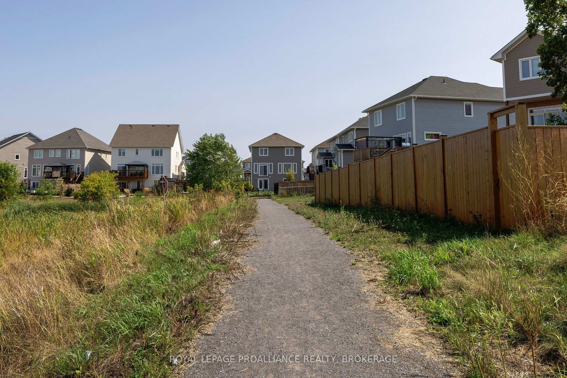 Photo 44 of 519 Beth Crescent, Kingston, City Northwest — HOMEH