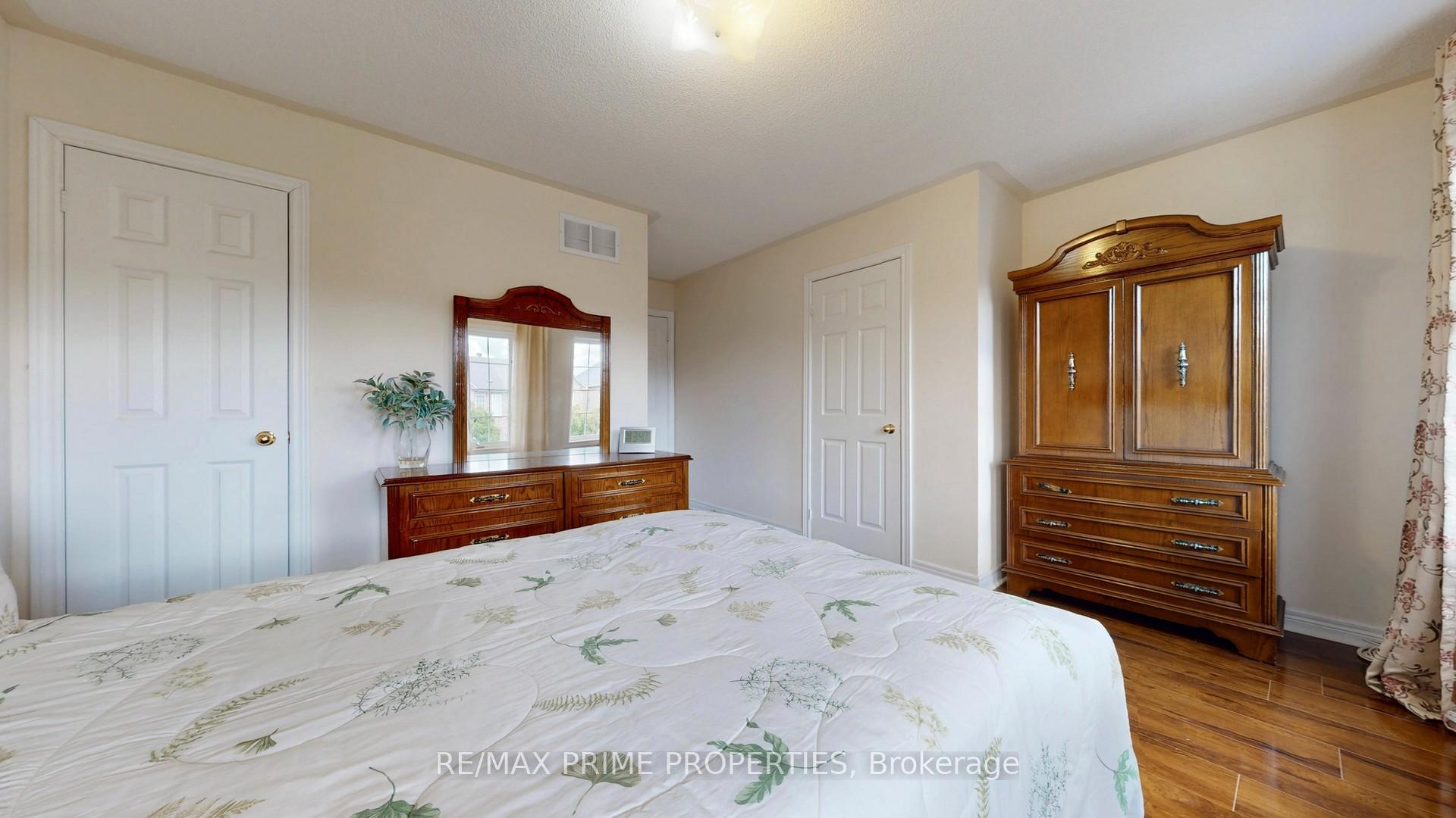 Photo 28 of 49 Rembrandt Drive, Markham, Village Green-South Unionville — HOMEH