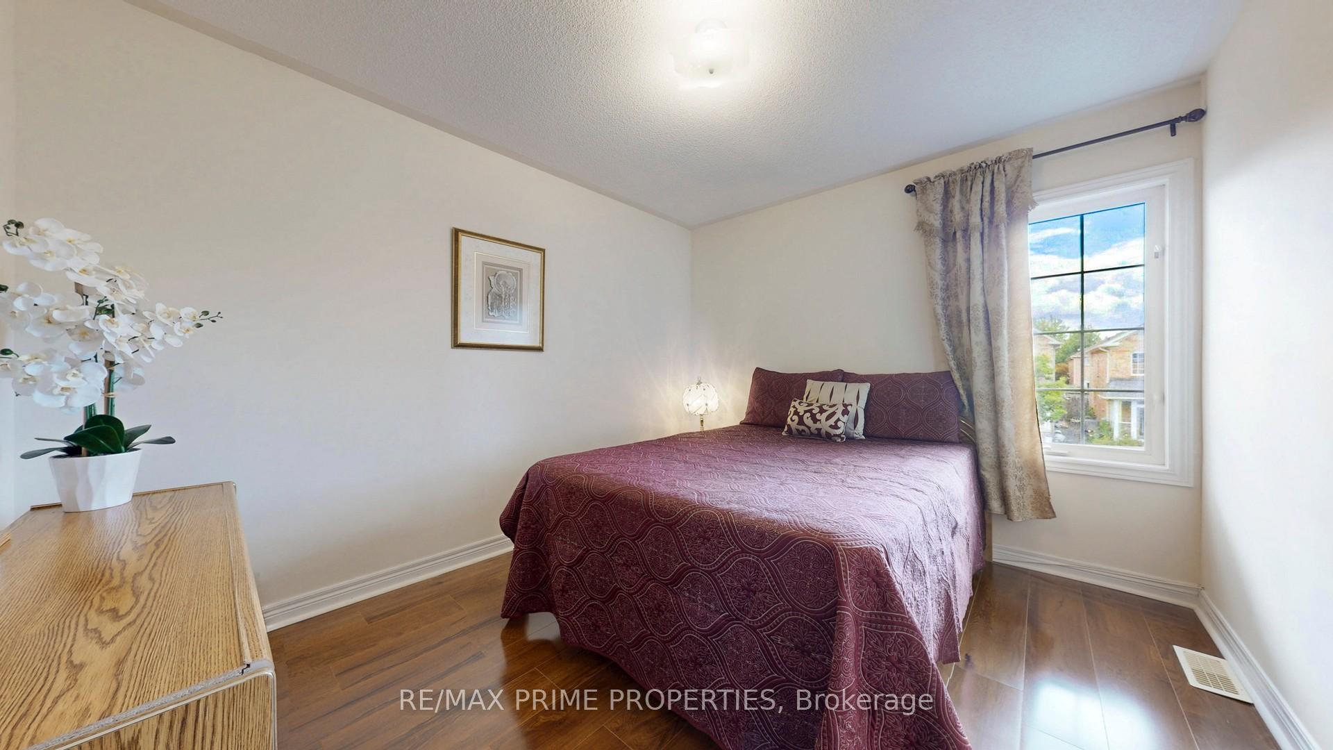 Photo 29 of 49 Rembrandt Drive, Markham, Village Green-South Unionville — HOMEH