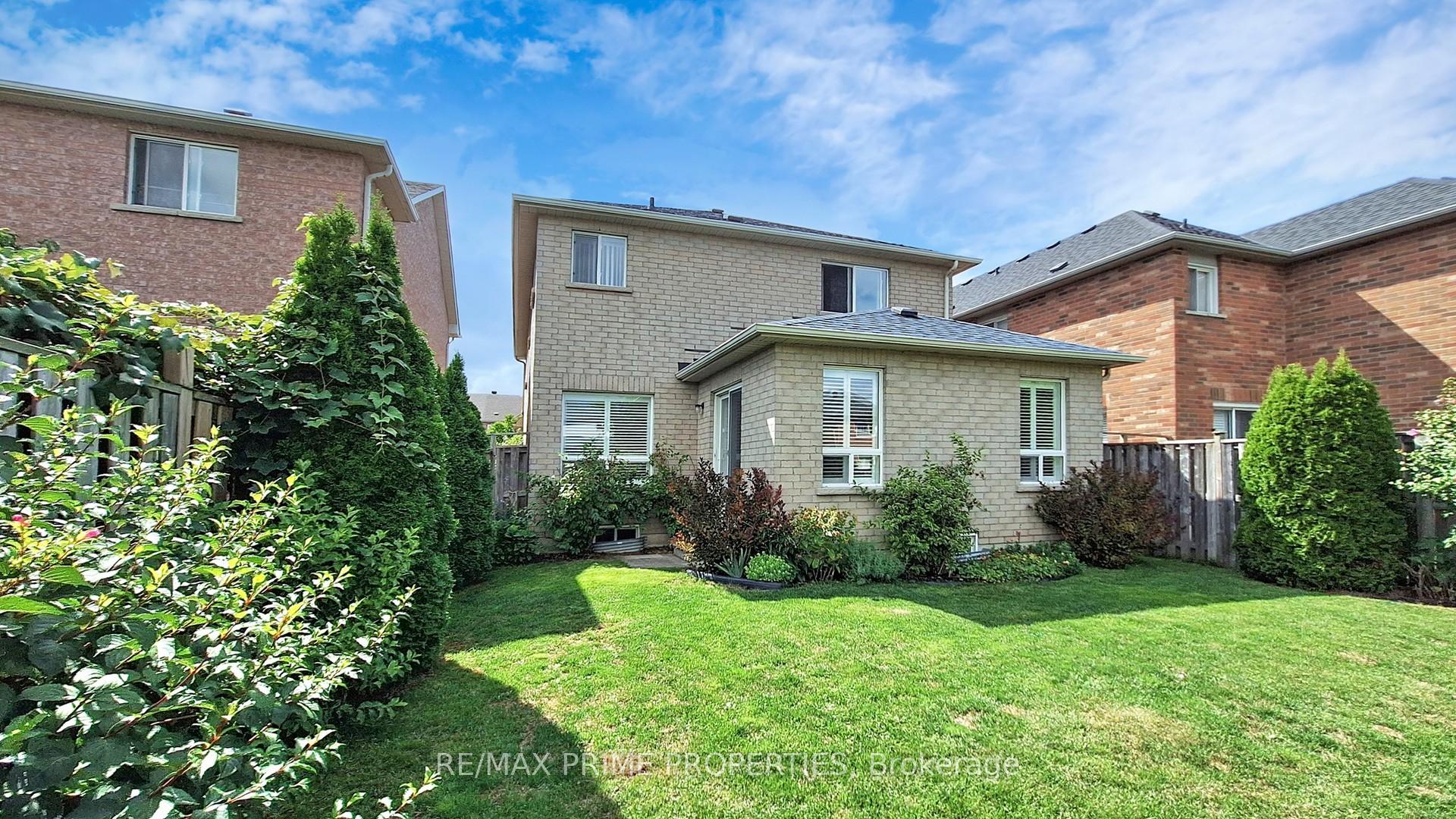 Photo 35 of 49 Rembrandt Drive, Markham, Village Green-South Unionville — HOMEH