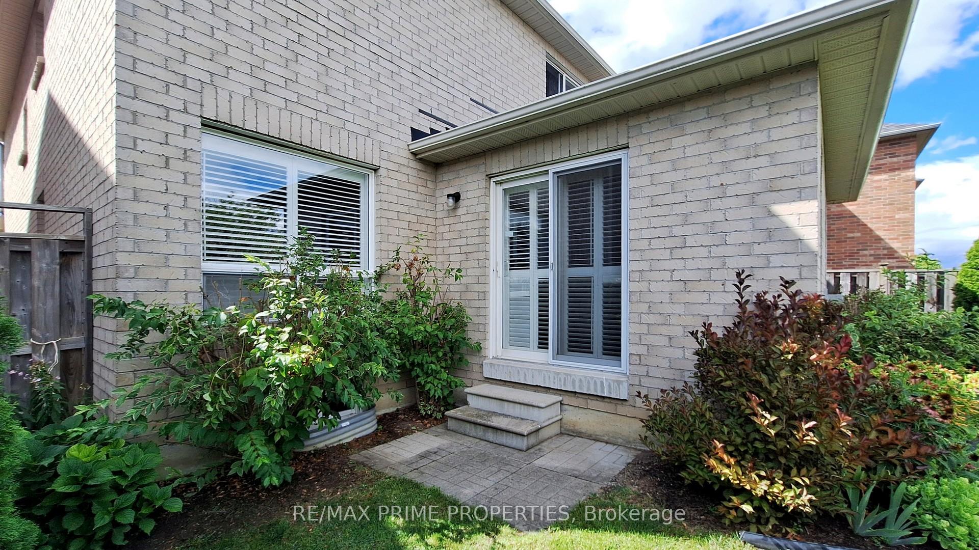 Photo 38 of 49 Rembrandt Drive, Markham, Village Green-South Unionville — HOMEH