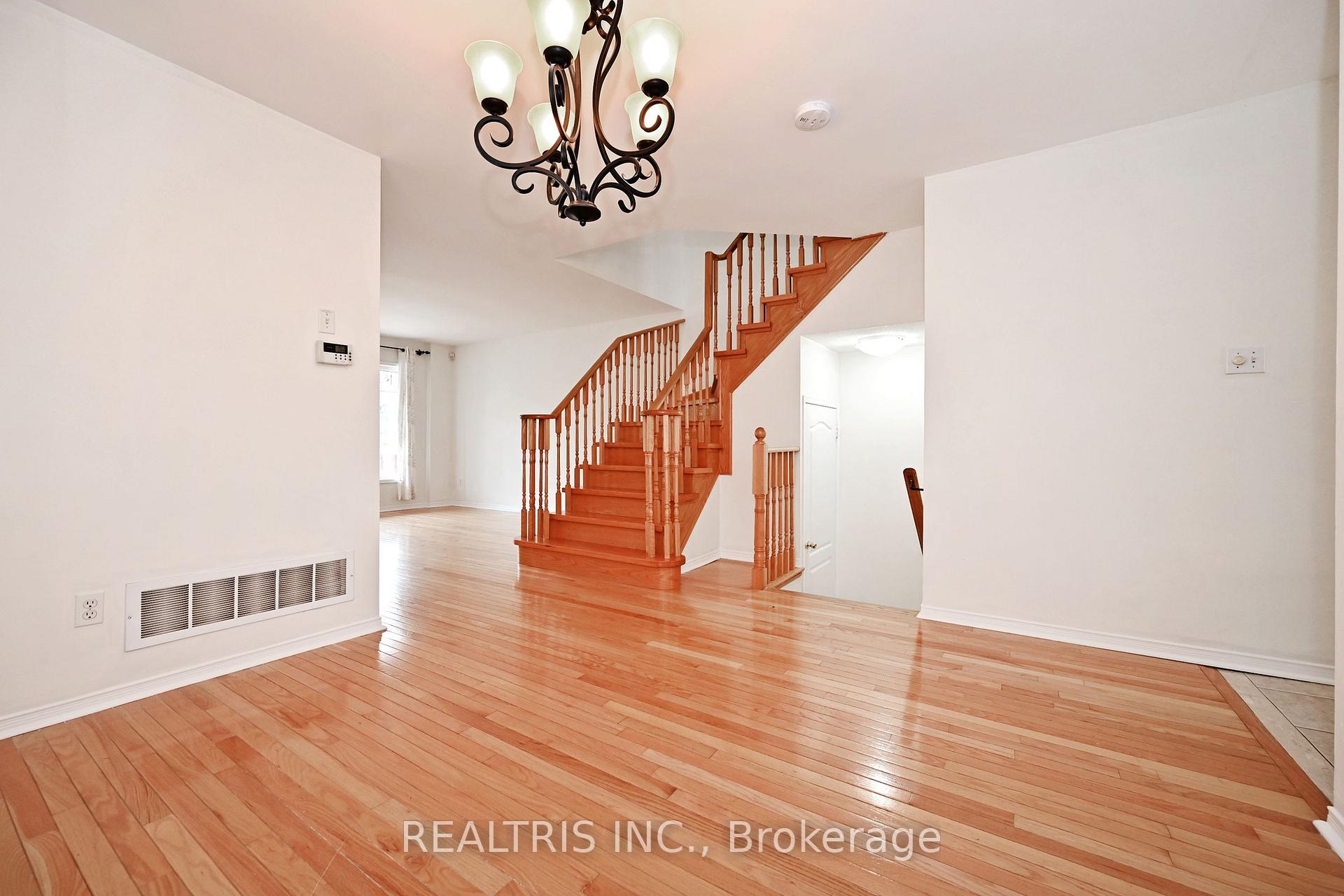 Photo 7 of 220 Fred Mclaren Boulevard, Markham, Wismer — HOMEH