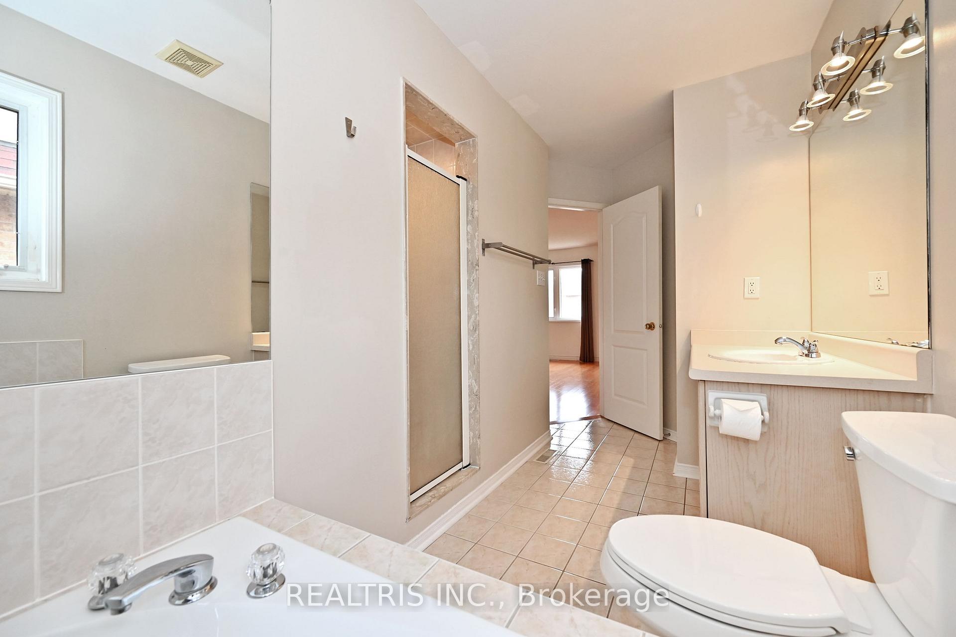 Photo 24 of 220 Fred Mclaren Boulevard, Markham, Wismer — HOMEH