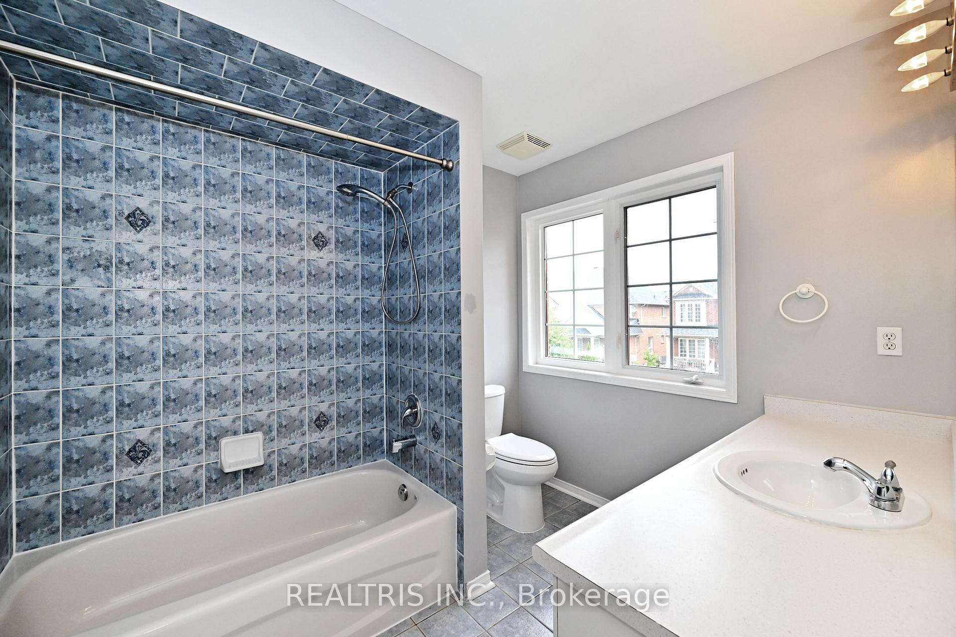 Photo 34 of 220 Fred Mclaren Boulevard, Markham, Wismer — HOMEH
