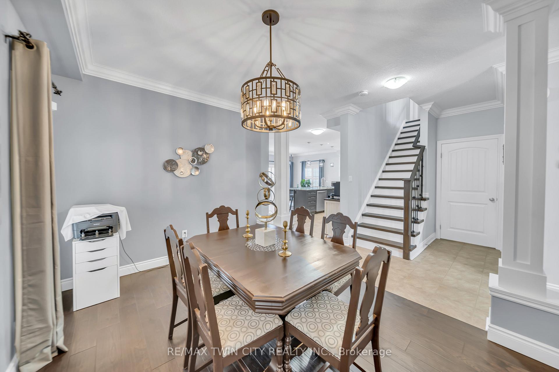Photo 7 of 941 Audrey Place, Kitchener — HOMEH