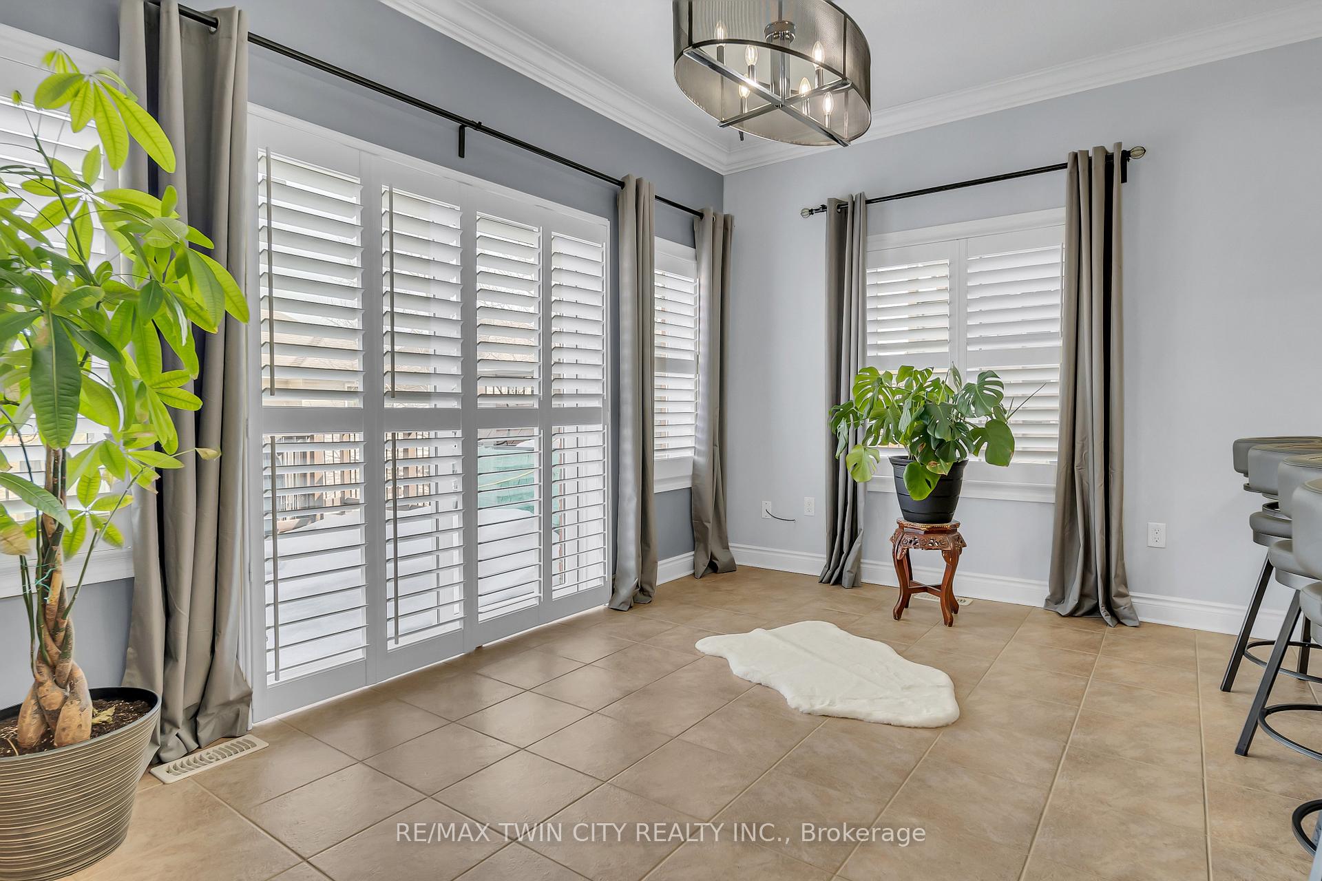 Photo 15 of 941 Audrey Place, Kitchener — HOMEH