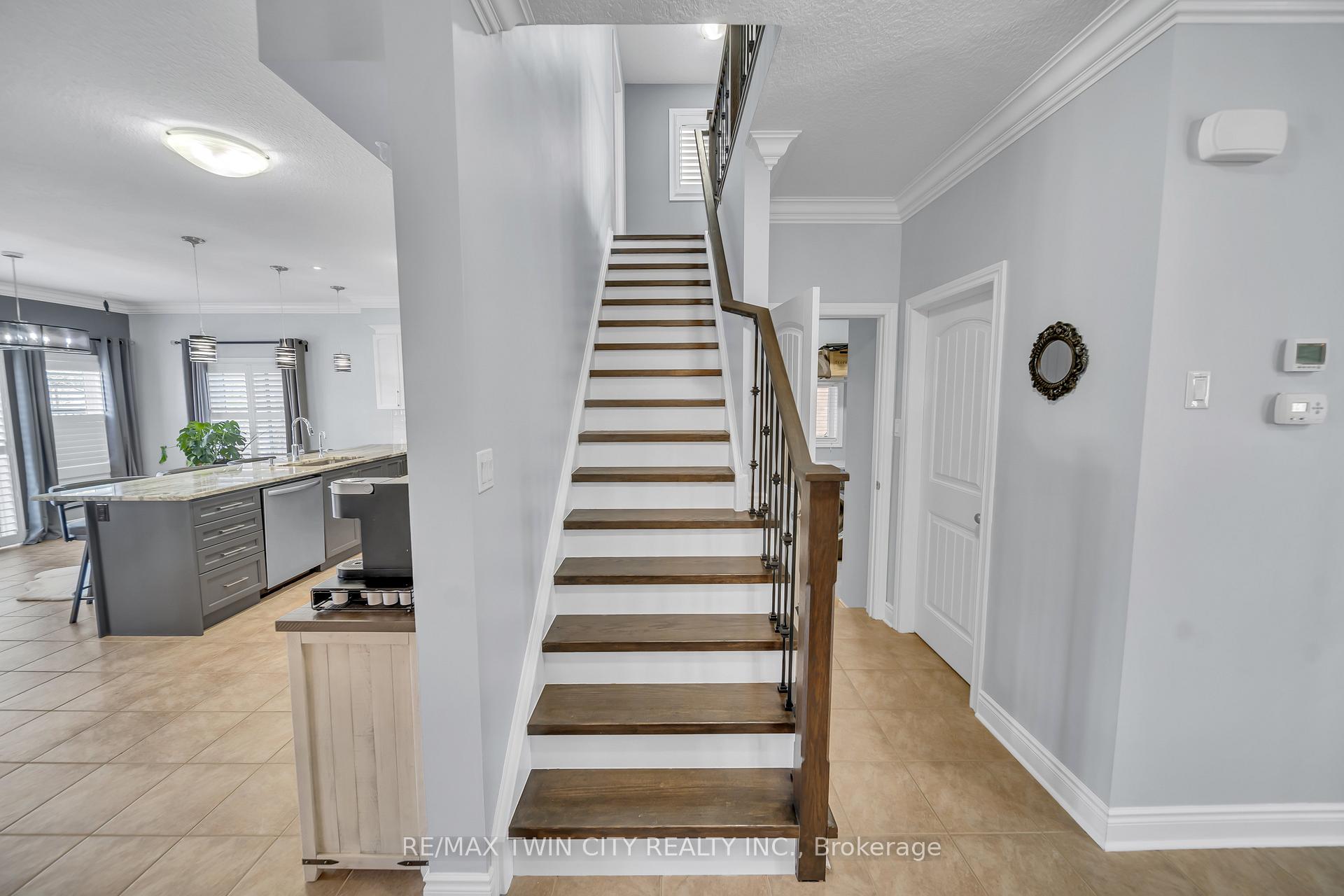Photo 19 of 941 Audrey Place, Kitchener — HOMEH