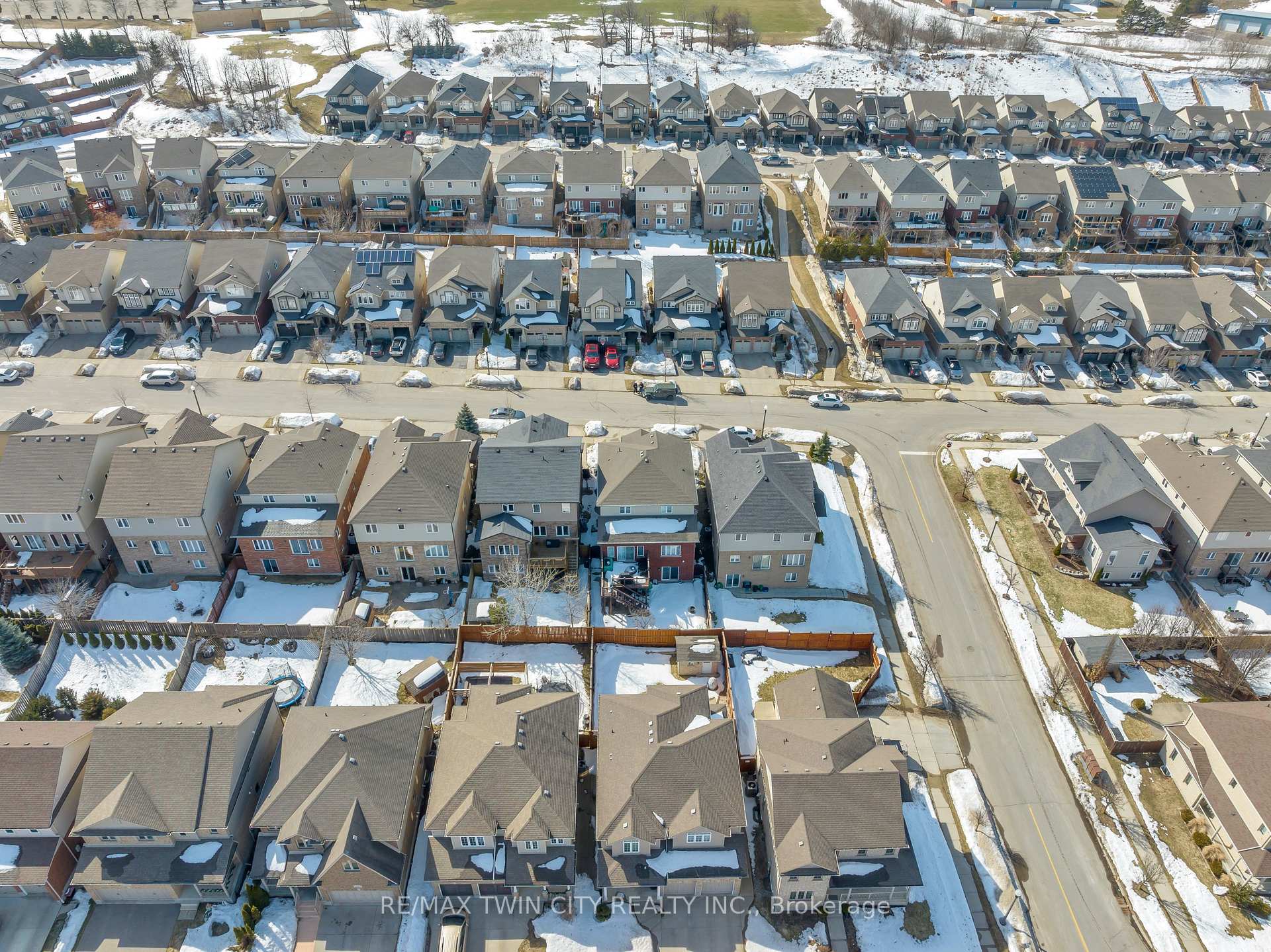 Photo 46 of 941 Audrey Place, Kitchener — HOMEH