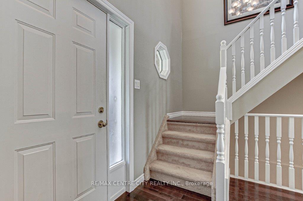 Photo 7 of 117 Brookfield Street, Middlesex Centre, Denfield — HOMEH